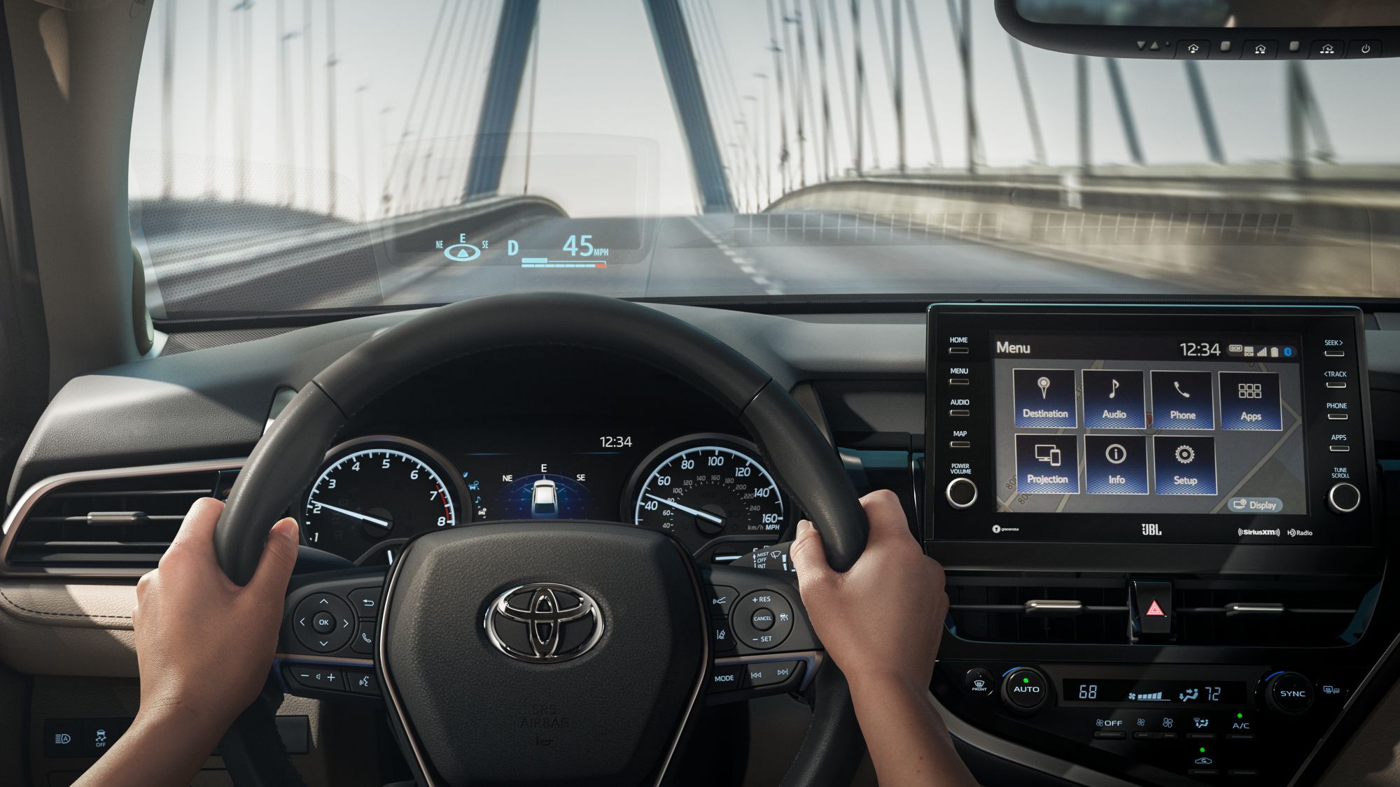 Visão do motorista do Toyota Camry 2024