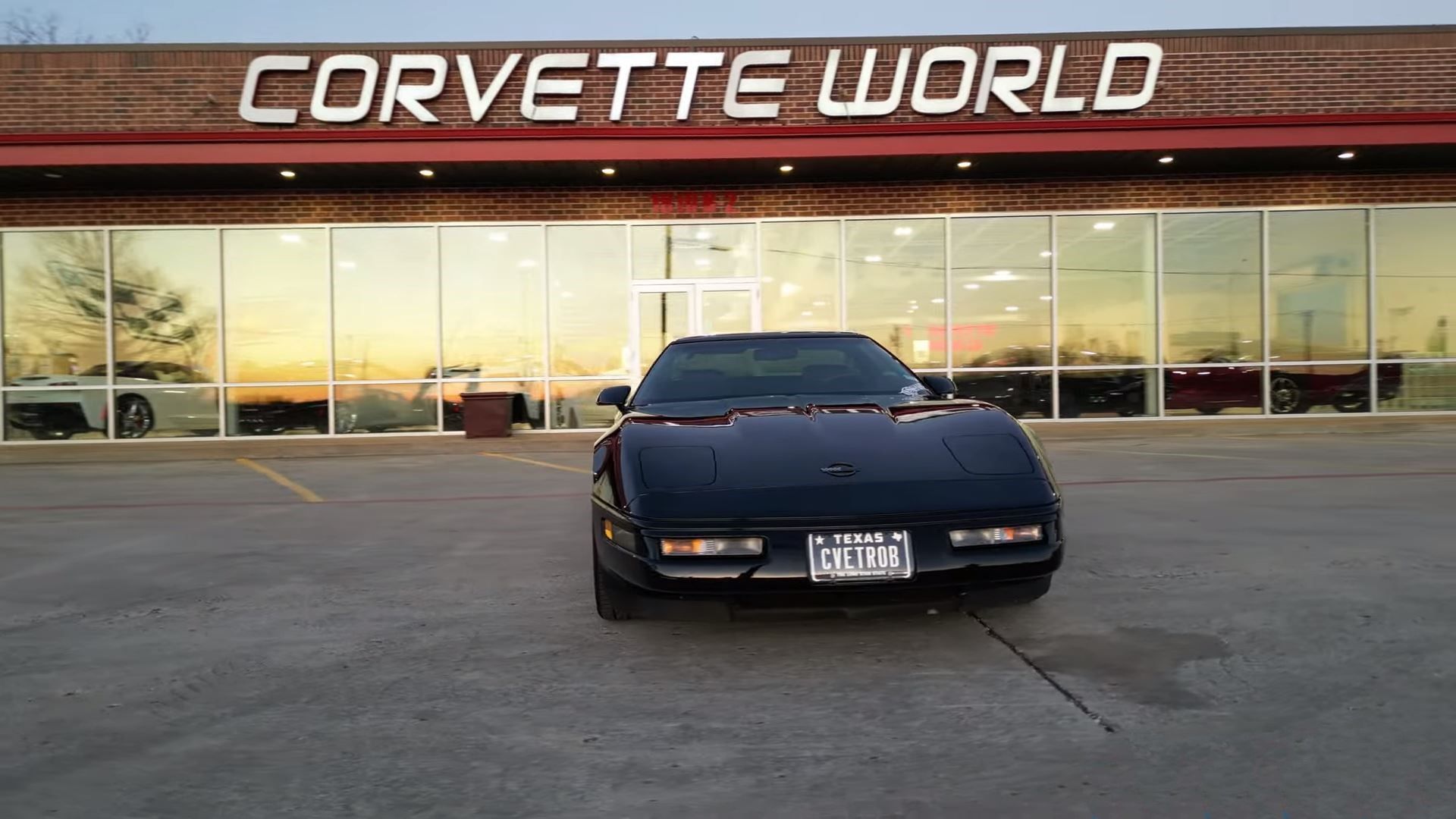 C4 Chevrolet Corveta Frente