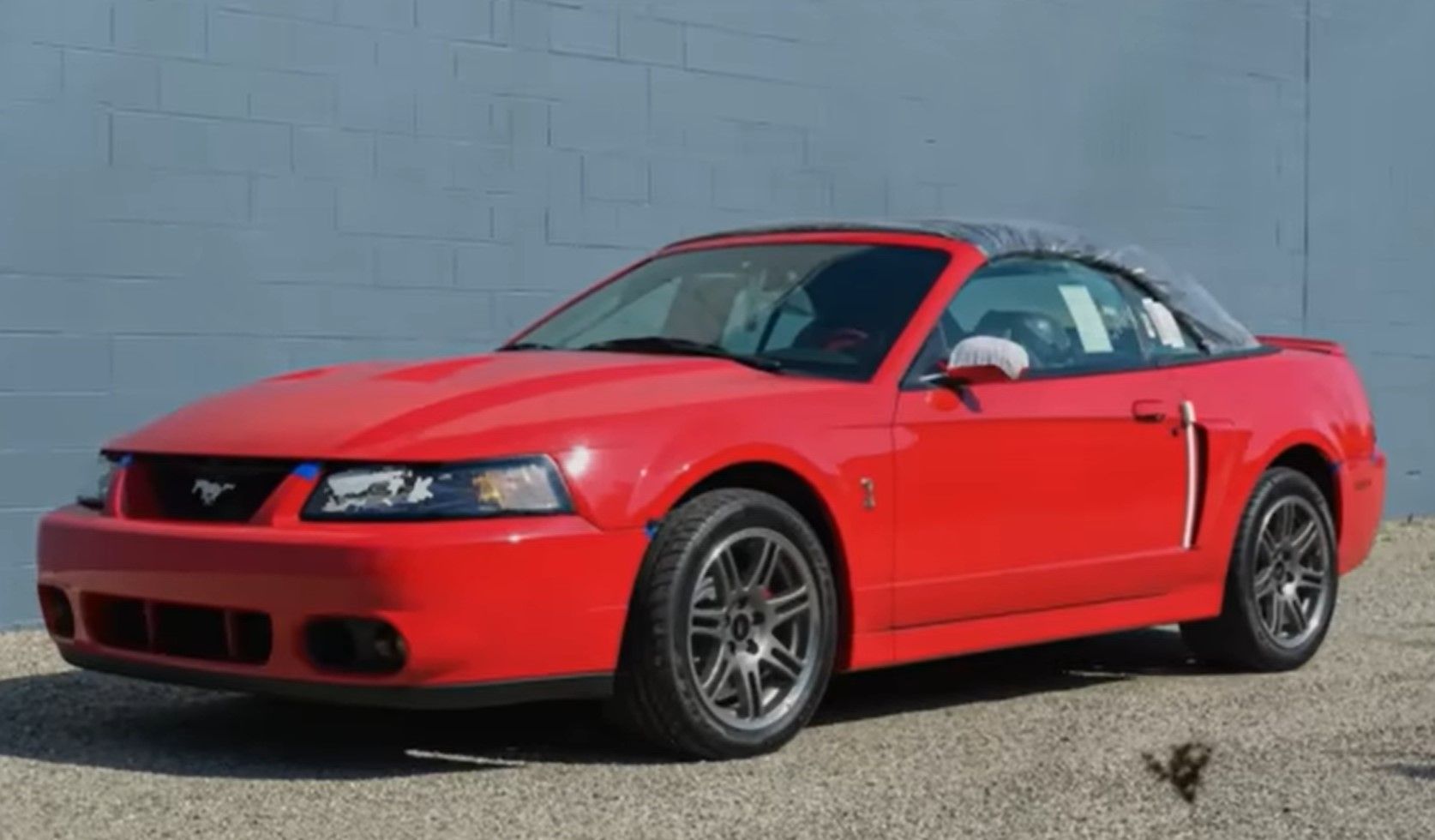 Ford Mustang SVT Cobra 2003, vista frontal