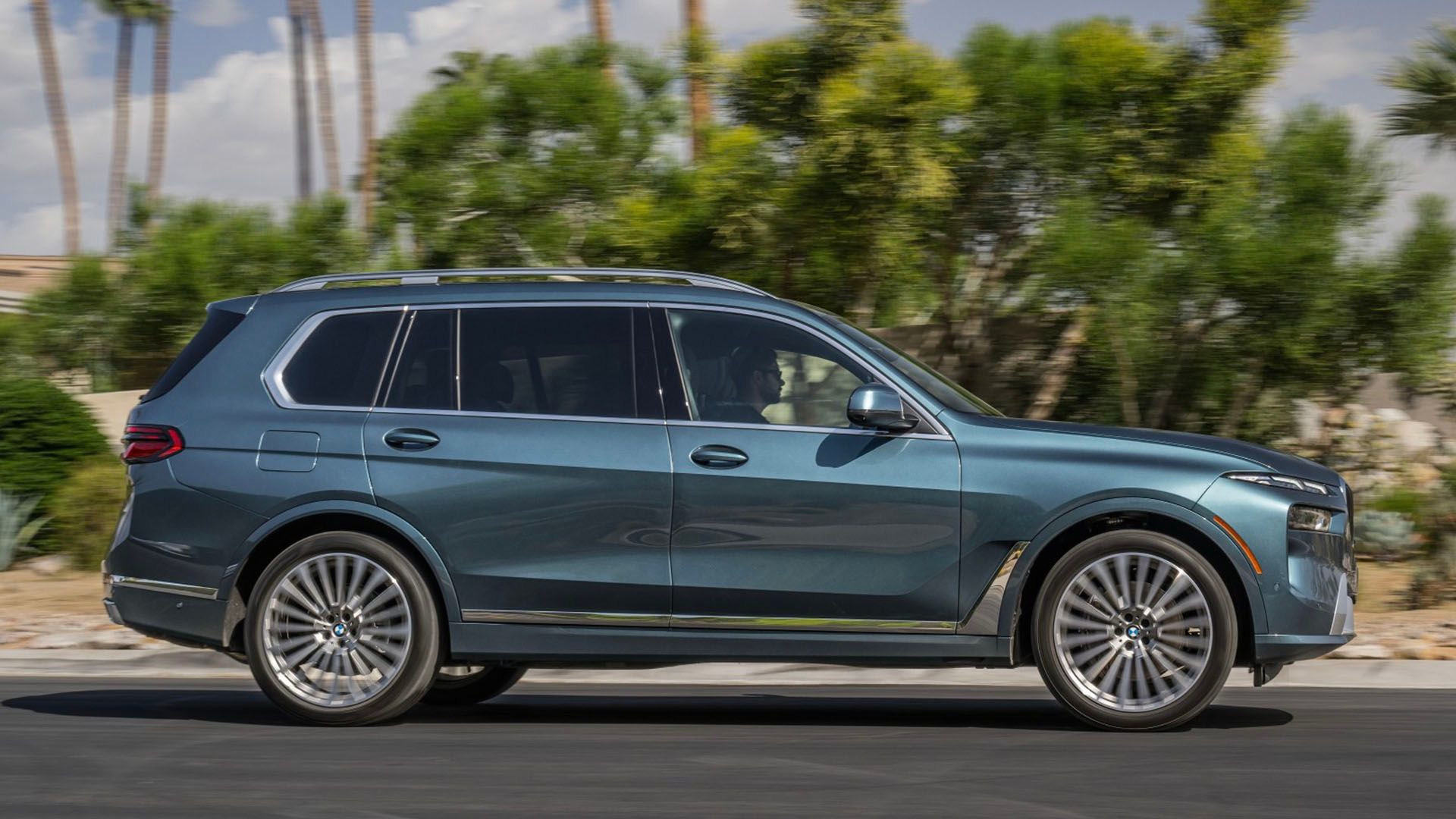 Lexus Lx Or Bmw X7 In 2024? This Comparison Will Change Your Mind! - u8e032a
