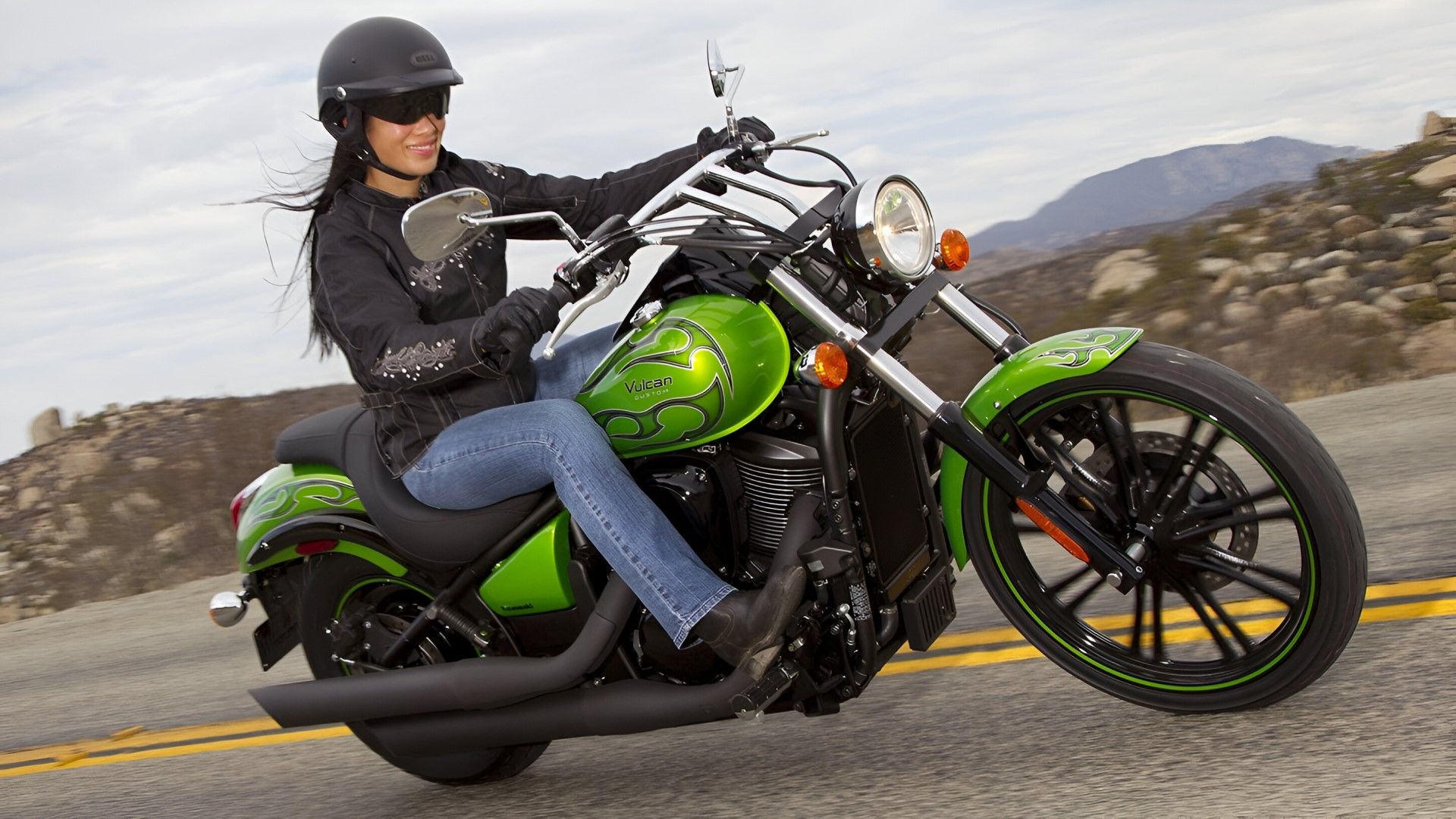 Kawasaki Vulcan 900 Custom 2014 na estrada