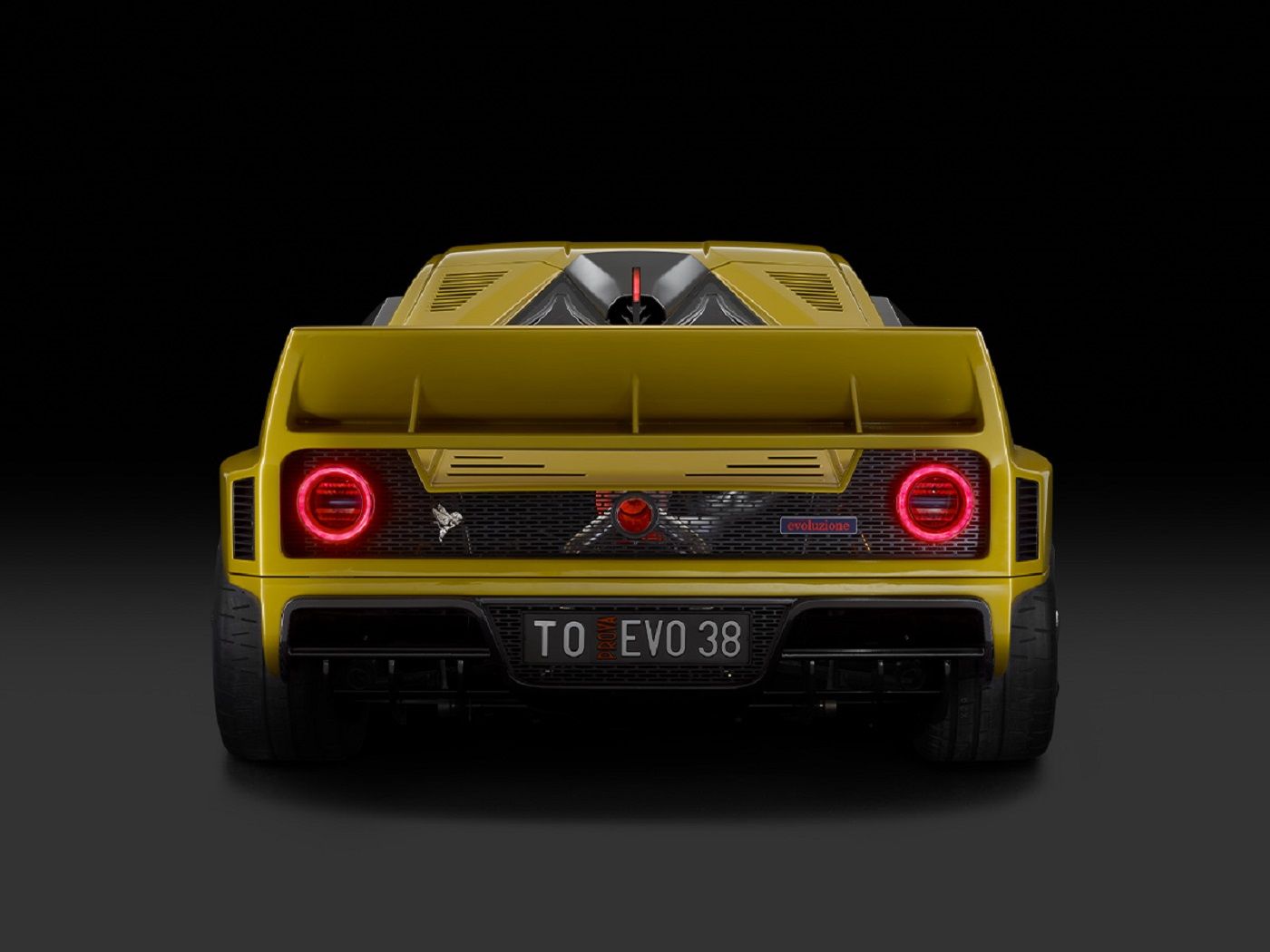 Traseira Kimera Evo38 dourada