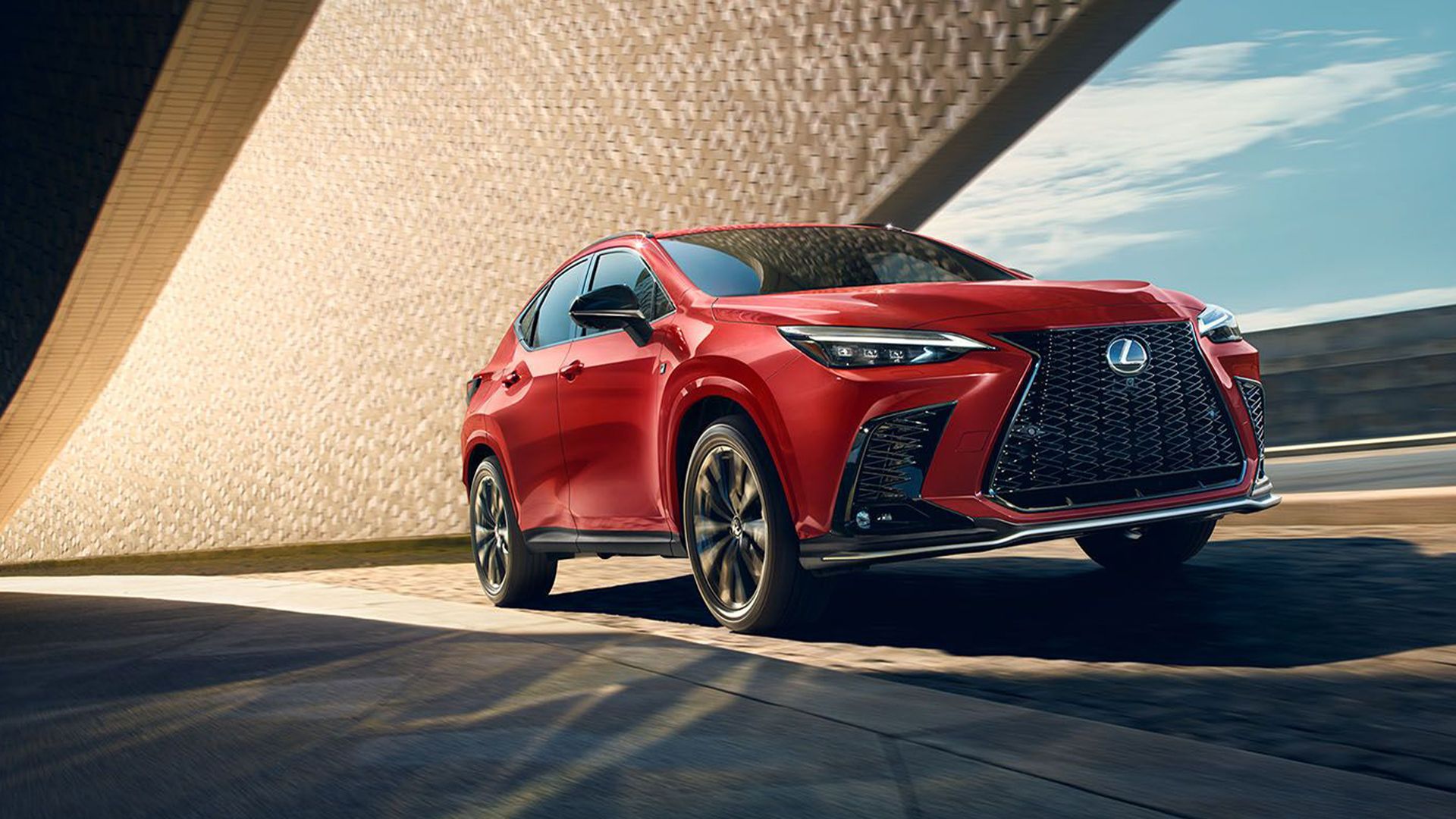 Lexus NX Hybrid - Front 3_4 angle