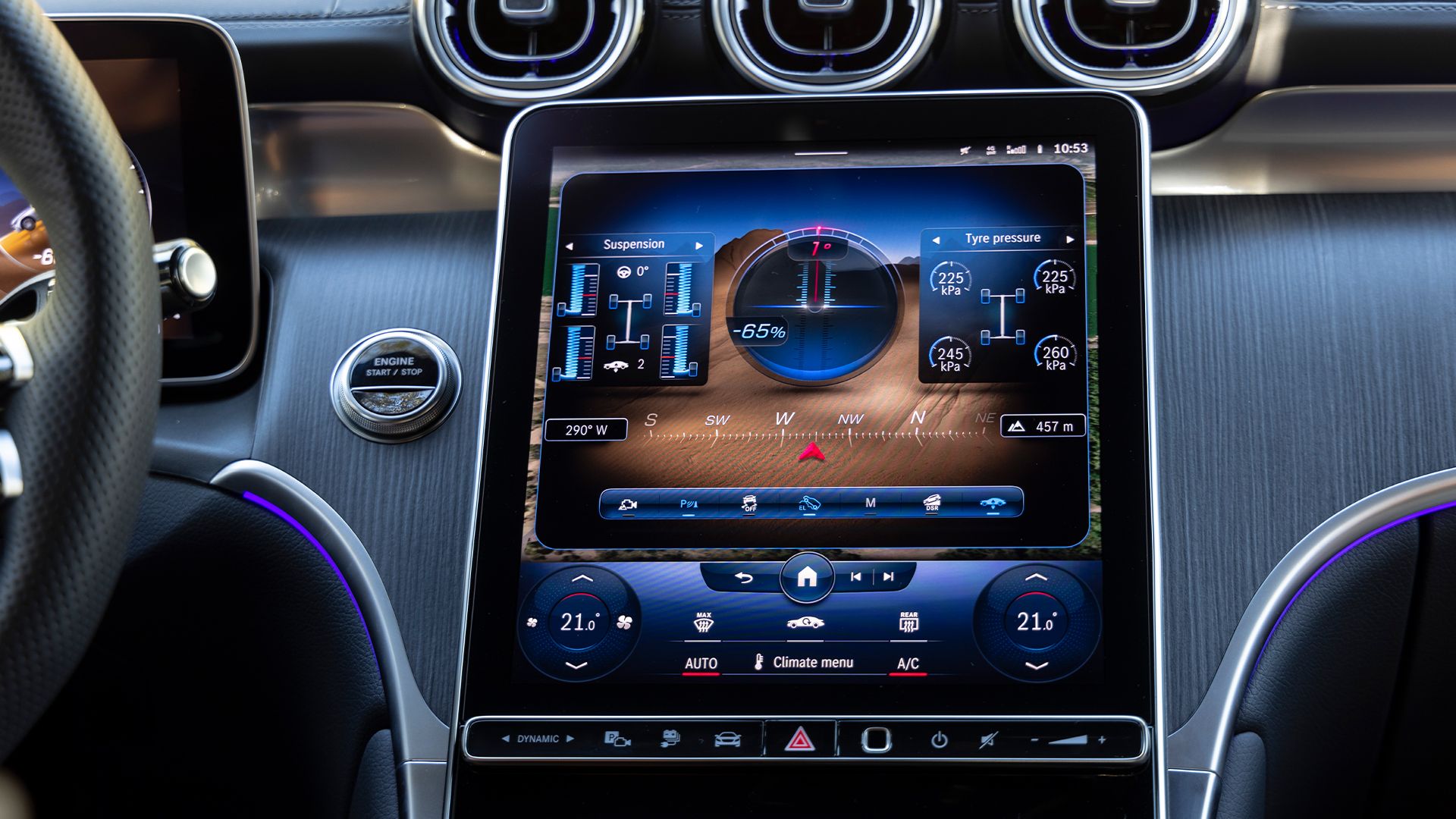 Mercedes Benz GLC Class - Infotainment shot