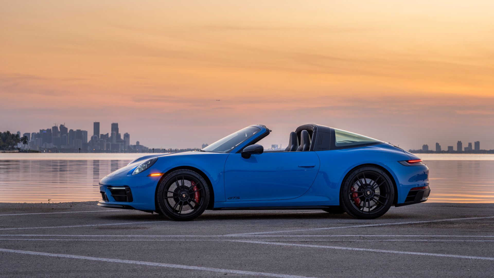 A Complete Guide To The 2024 Porsche 911 Targa 4 GTS