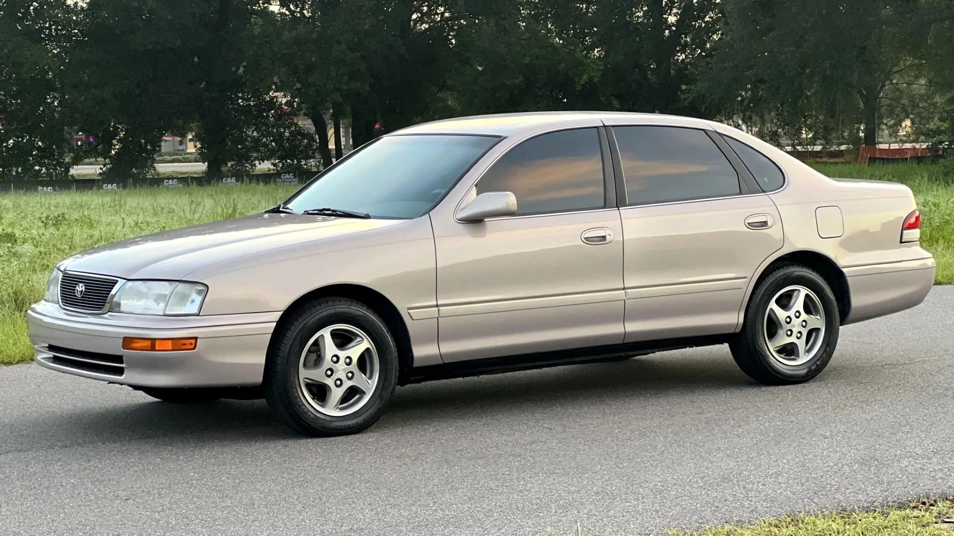 1997 Toyota Avalon XLS