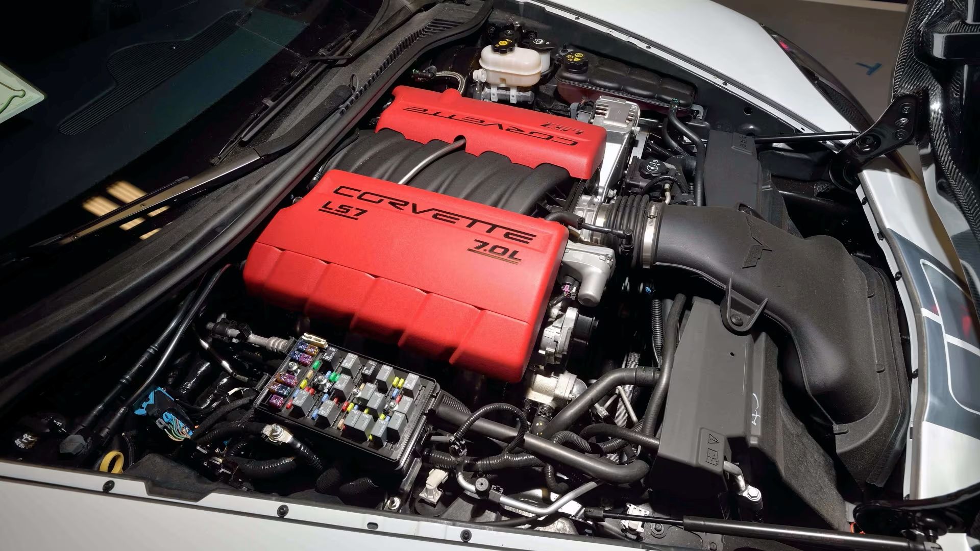 2013 Chevrolet Corvette Convertible Engine Bay