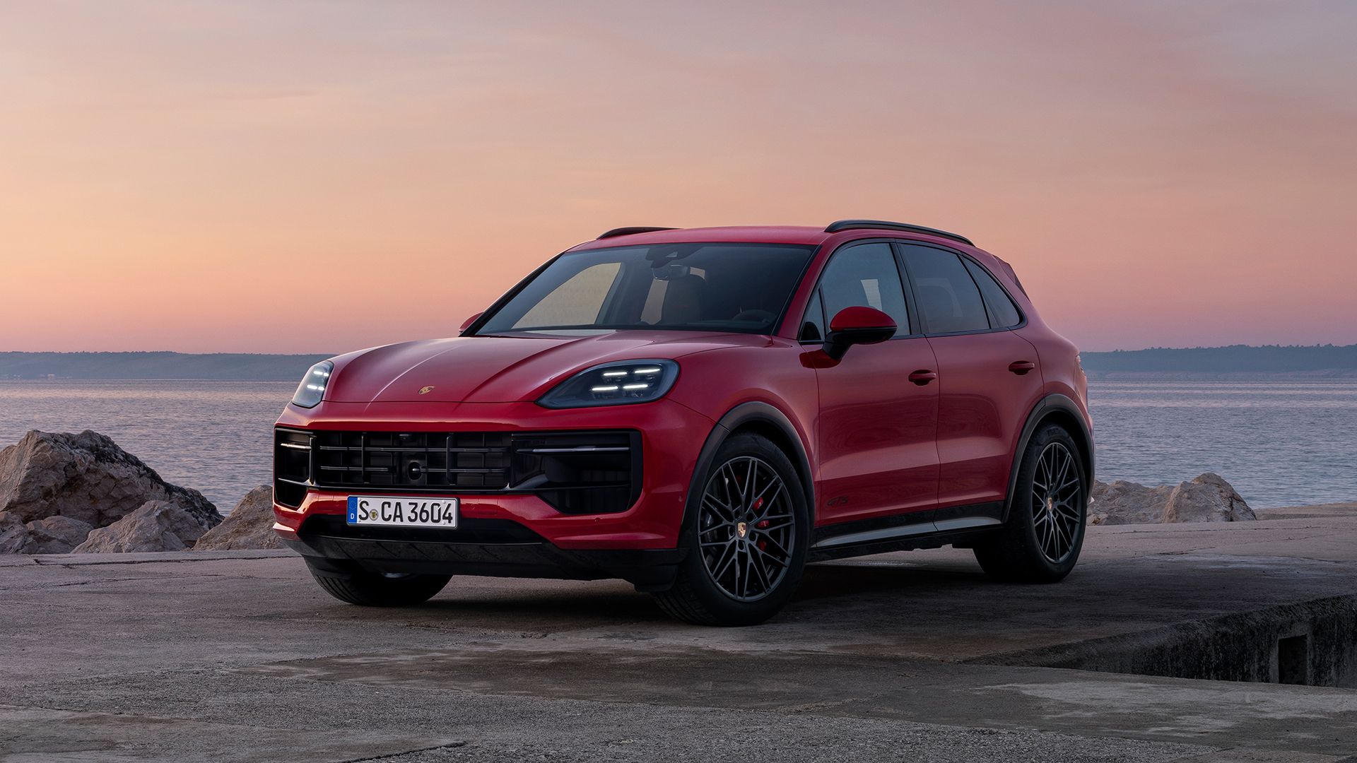 2025 Porsche Cayenne GTS Gets More Power From Its TwinTurbo V8