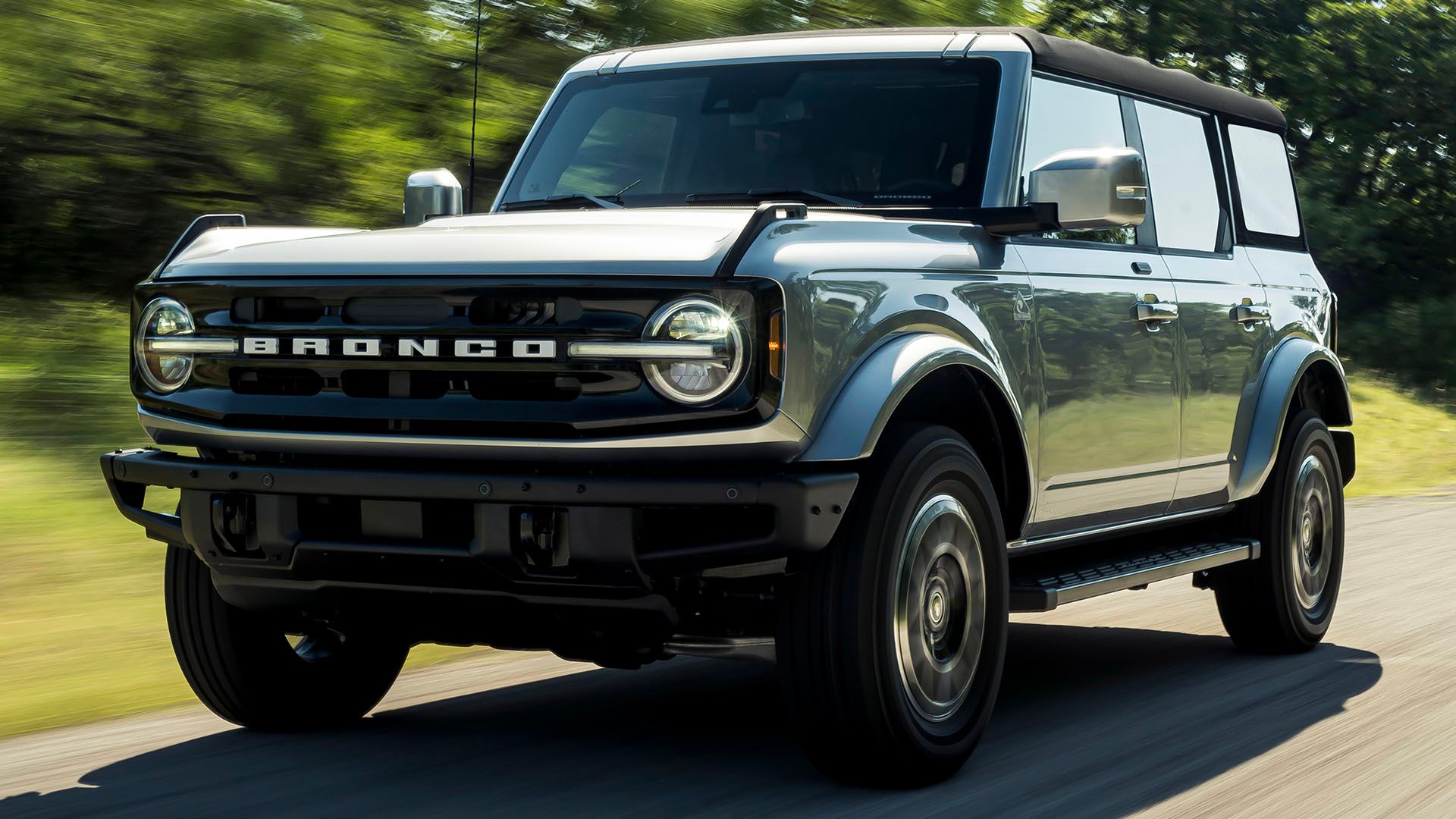 Ford Reveals New Custom Bronco Concept Vehicles