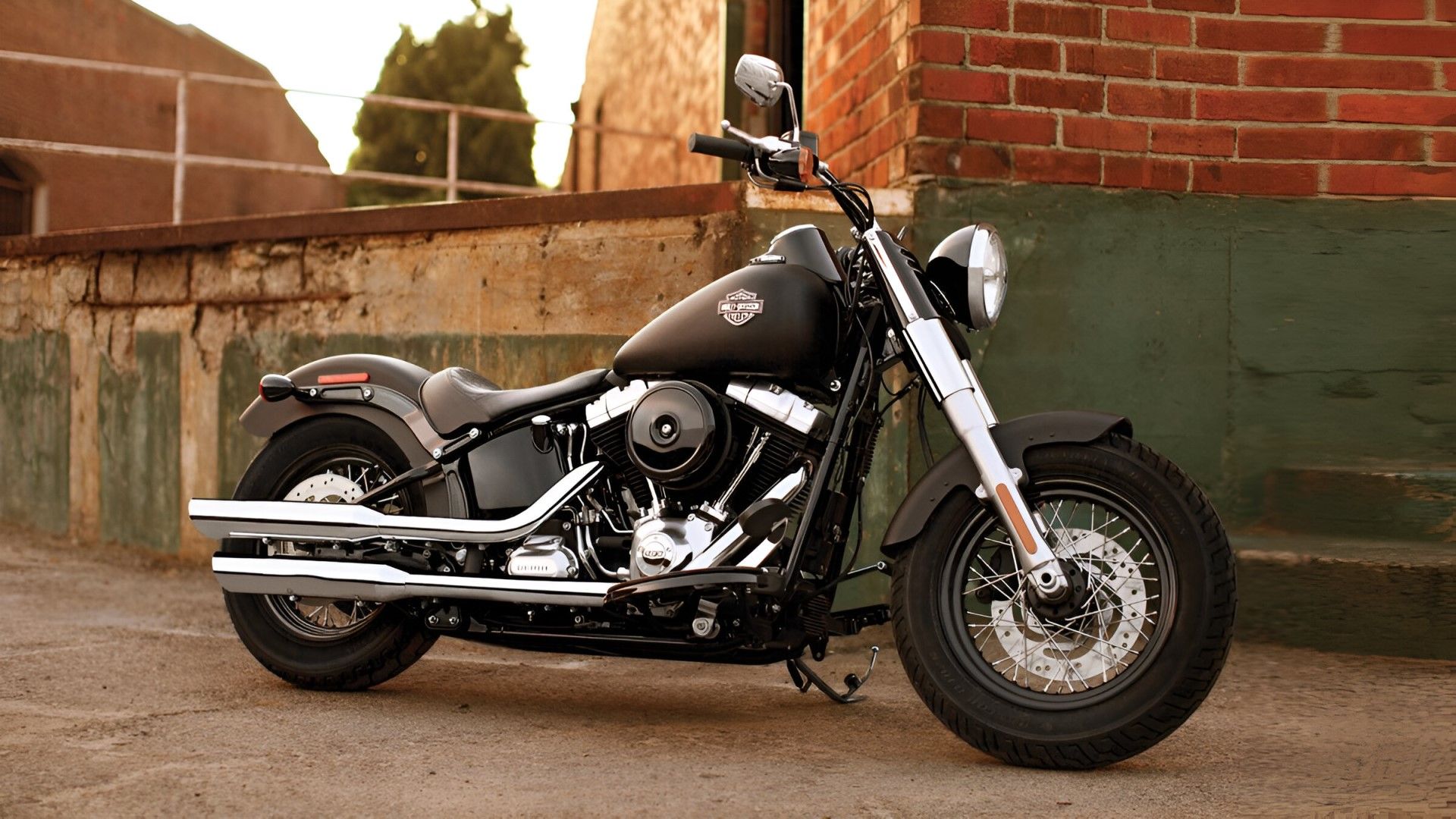 Captain America’s 2012 Harley-Davidson Softail Slim