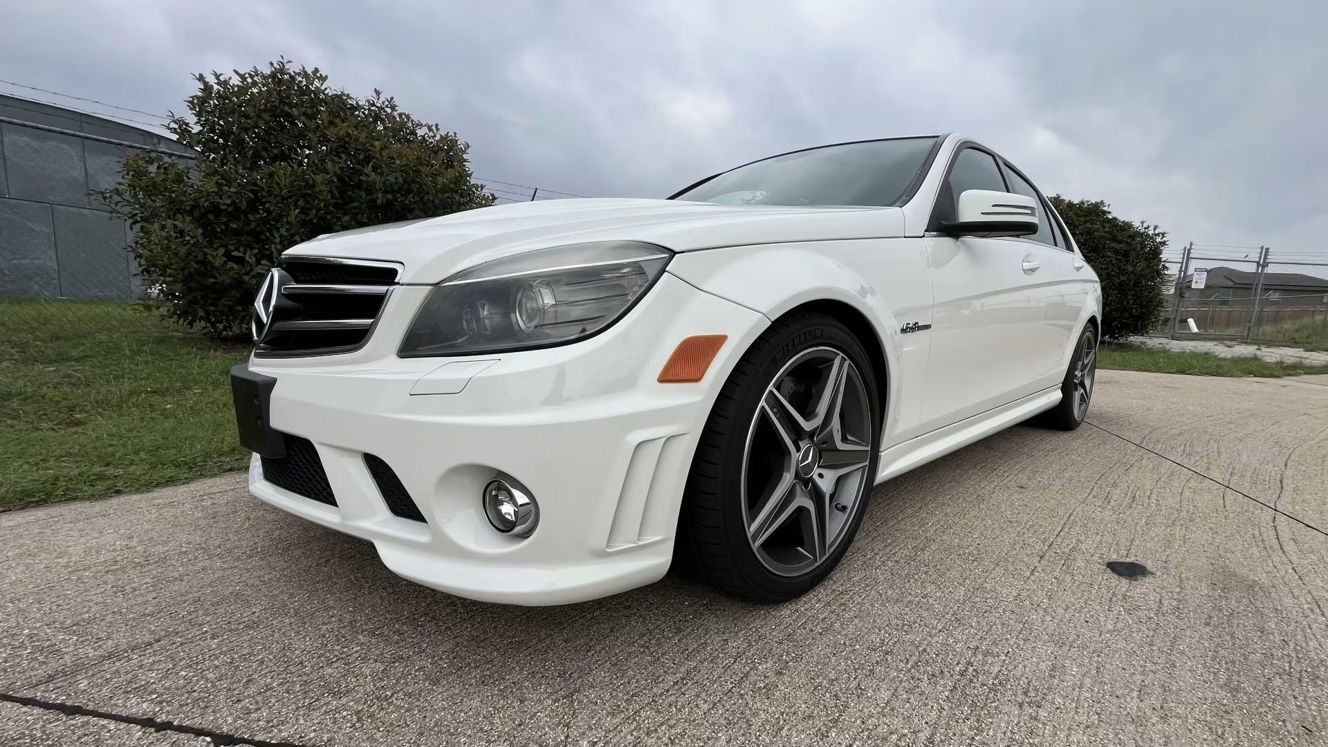 Branco 2010 C63 AMG