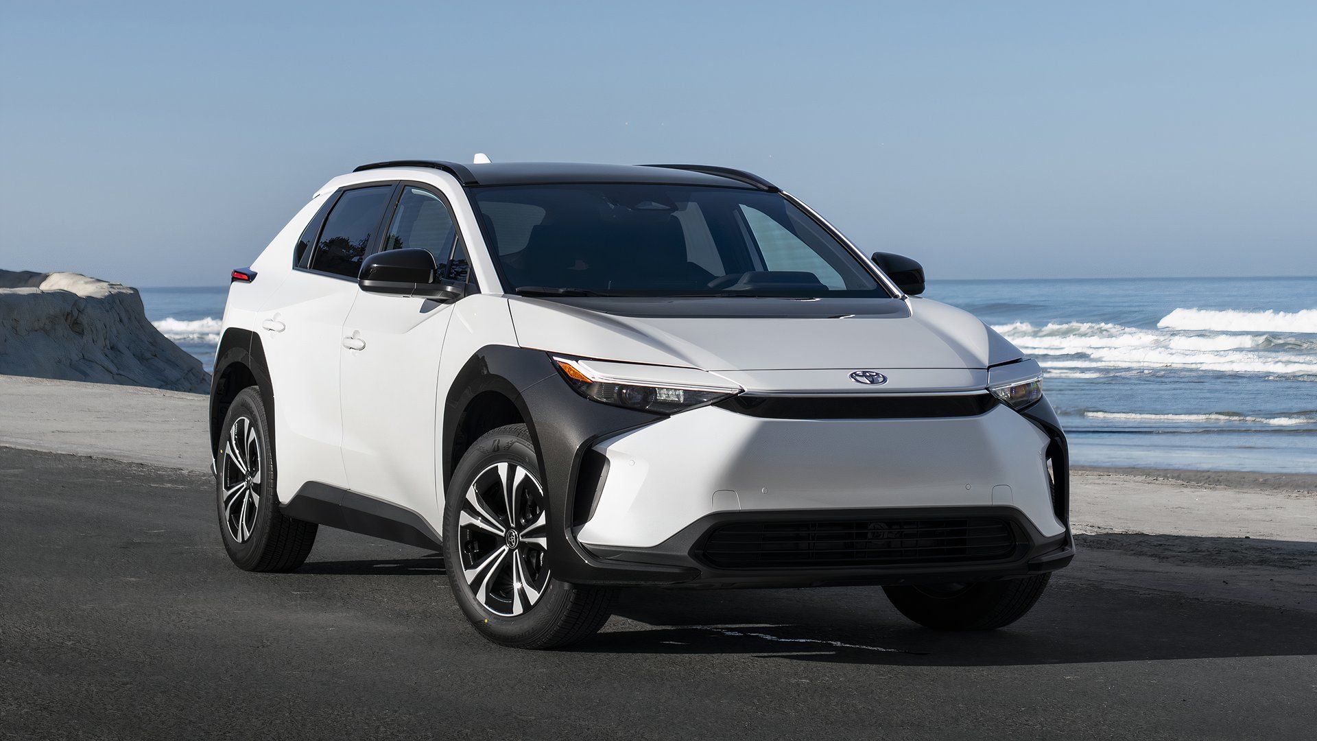 2023 Toyota bZ4X HotCars