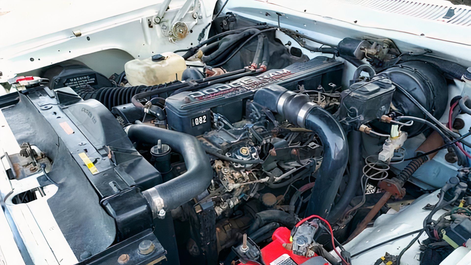 Lado turbodiesel Cummins 5.9 