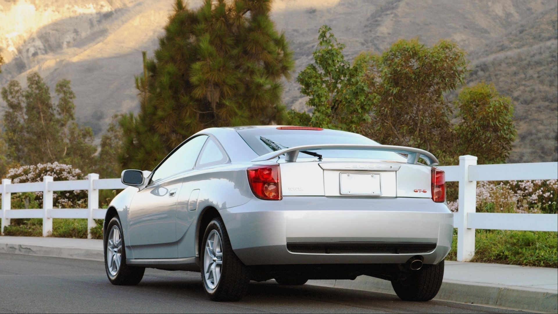 2003-2005 Toyota Celica