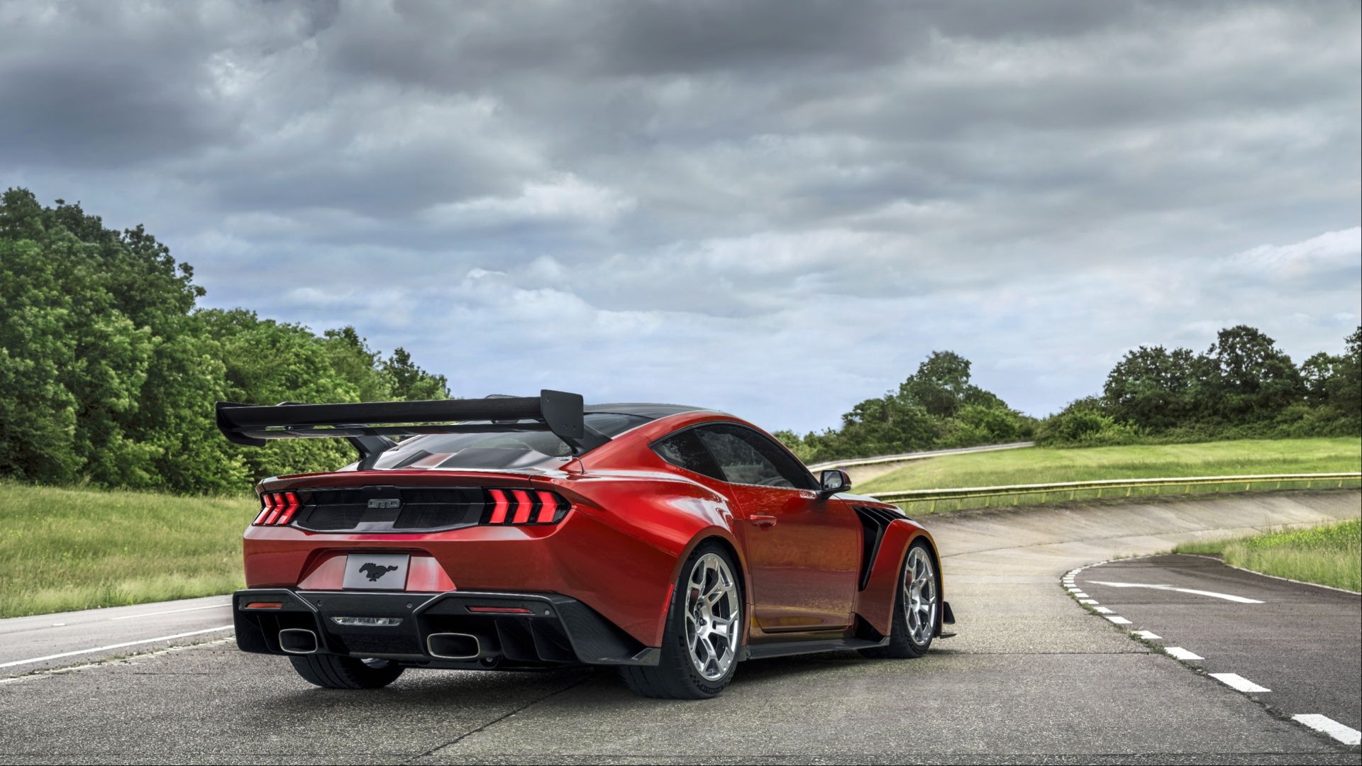 Série de carbono Ford Mustang GTD 2025