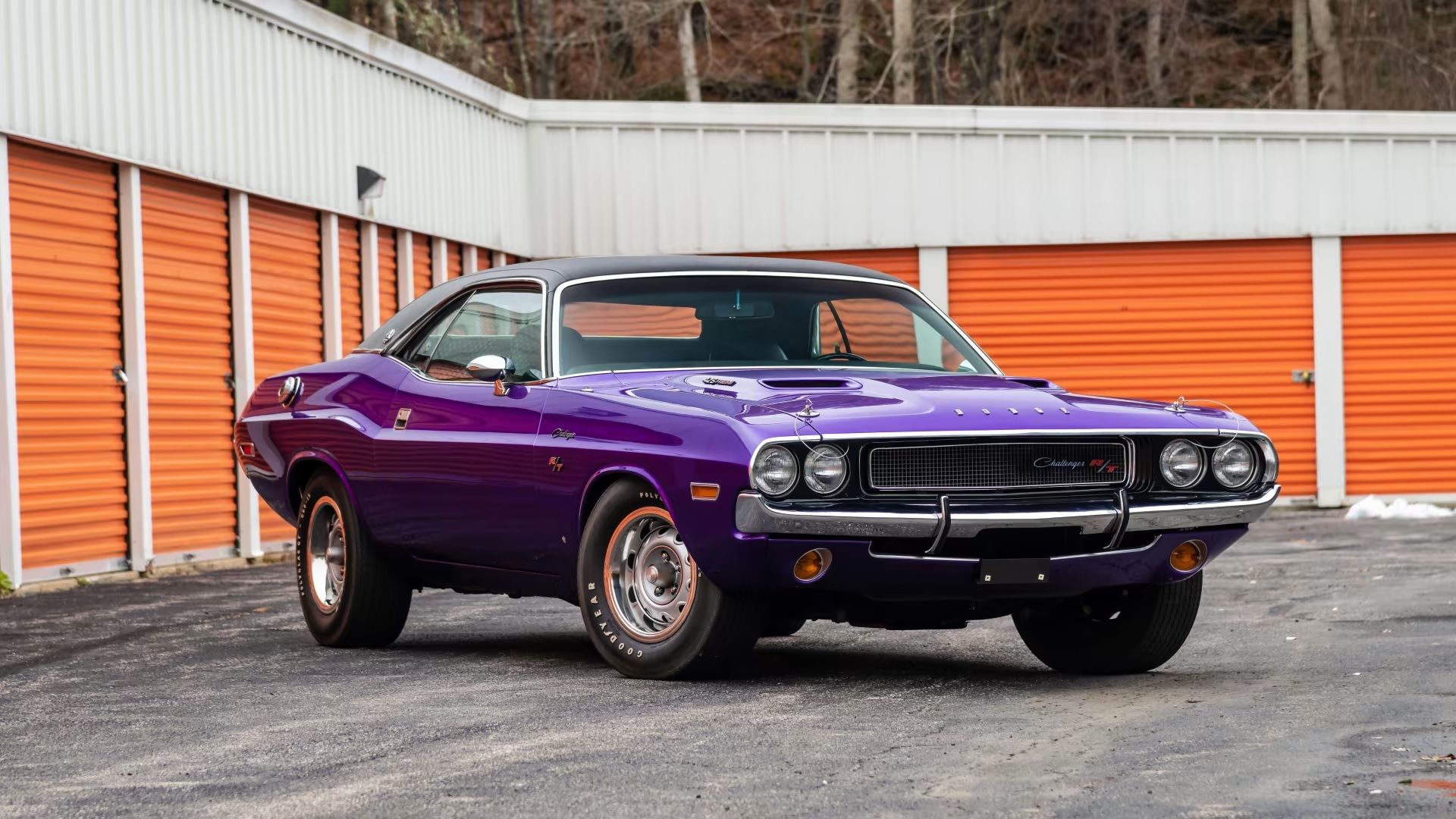 Purple 1970 Dodge Challenger Hemi front