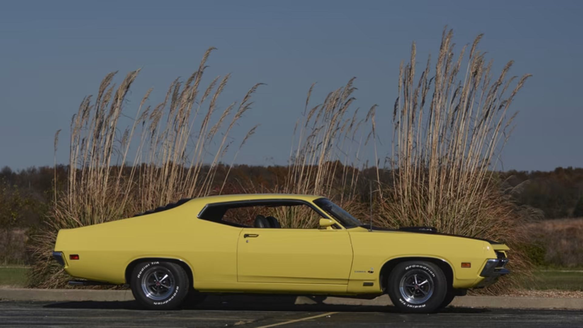 Lado do Ford Torino GT 1970
