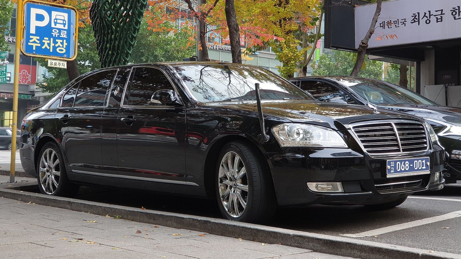 Preto 2017 Ssangyong Presidente W