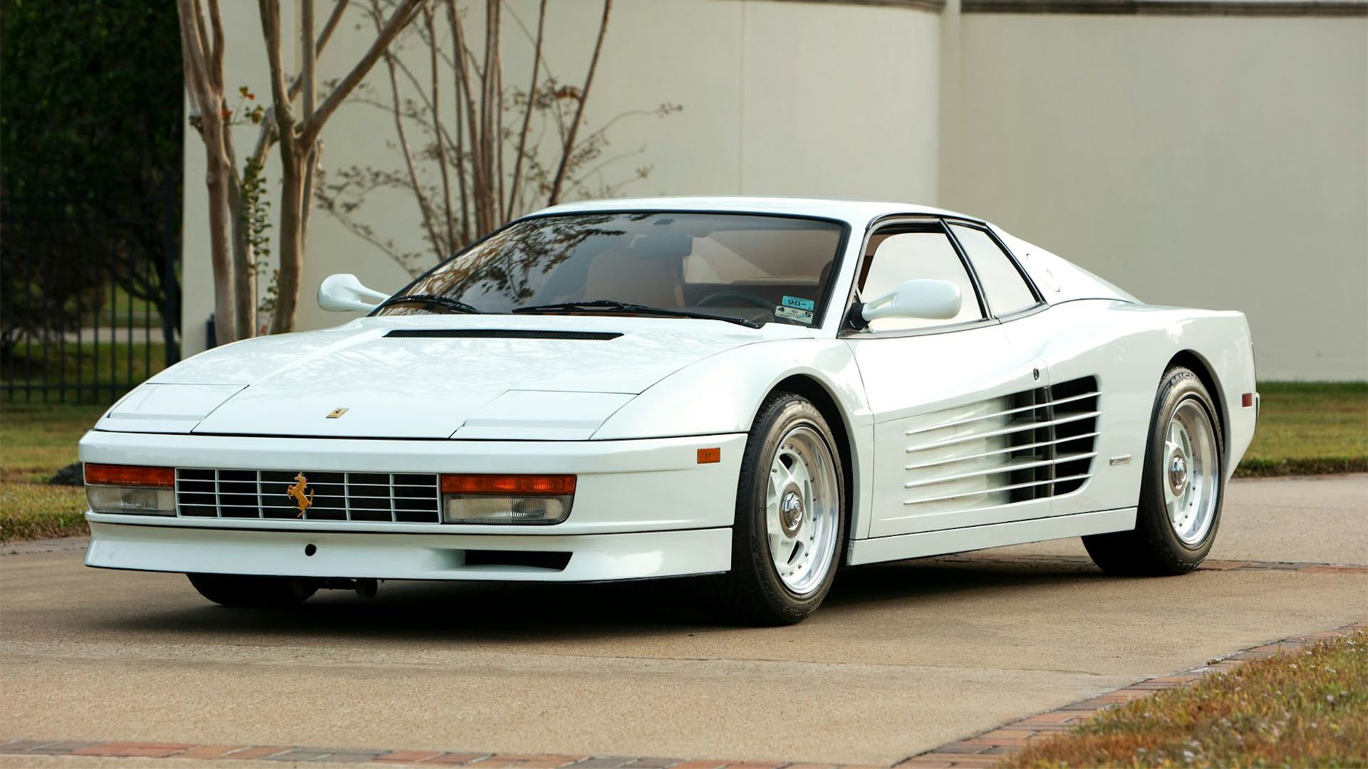 Ferrari Testarosa - Frente 3_4 ângulo