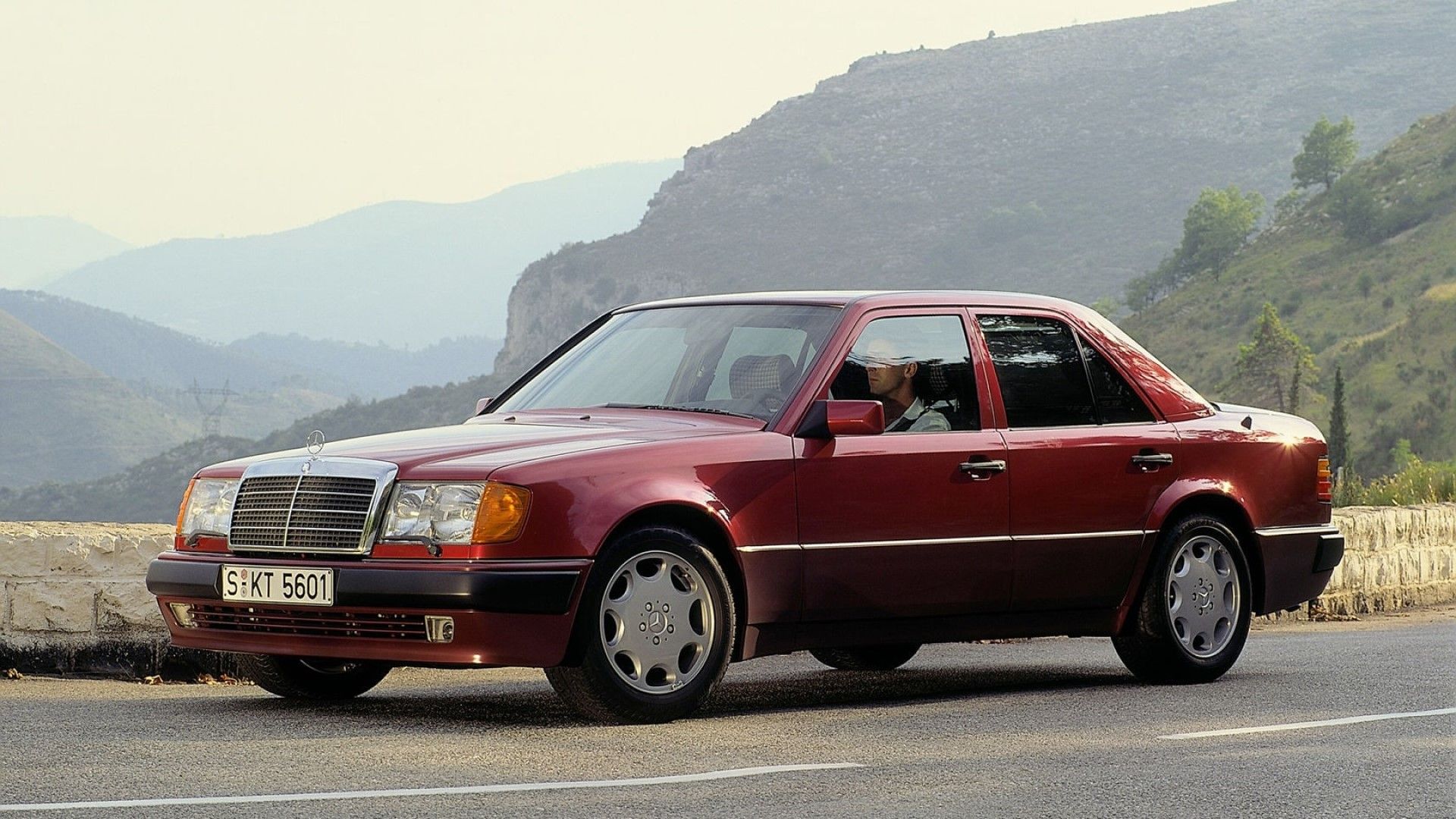 10 Rarest Sleeper Cars Of The '90s