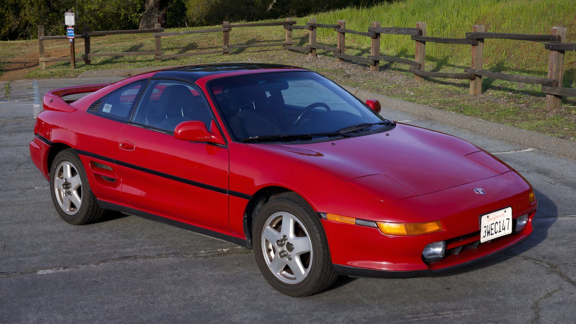 Toyota MR2 1992 - Traga um Trailer