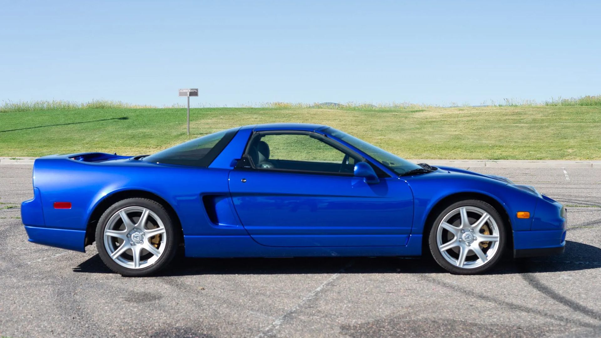 2003 Acura NSX-T With Only 3,400 Miles Is Begging To Be Driven