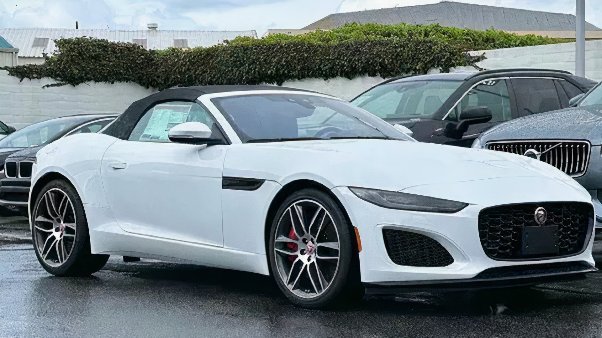 Jaguar F Type P450 Branco 2023