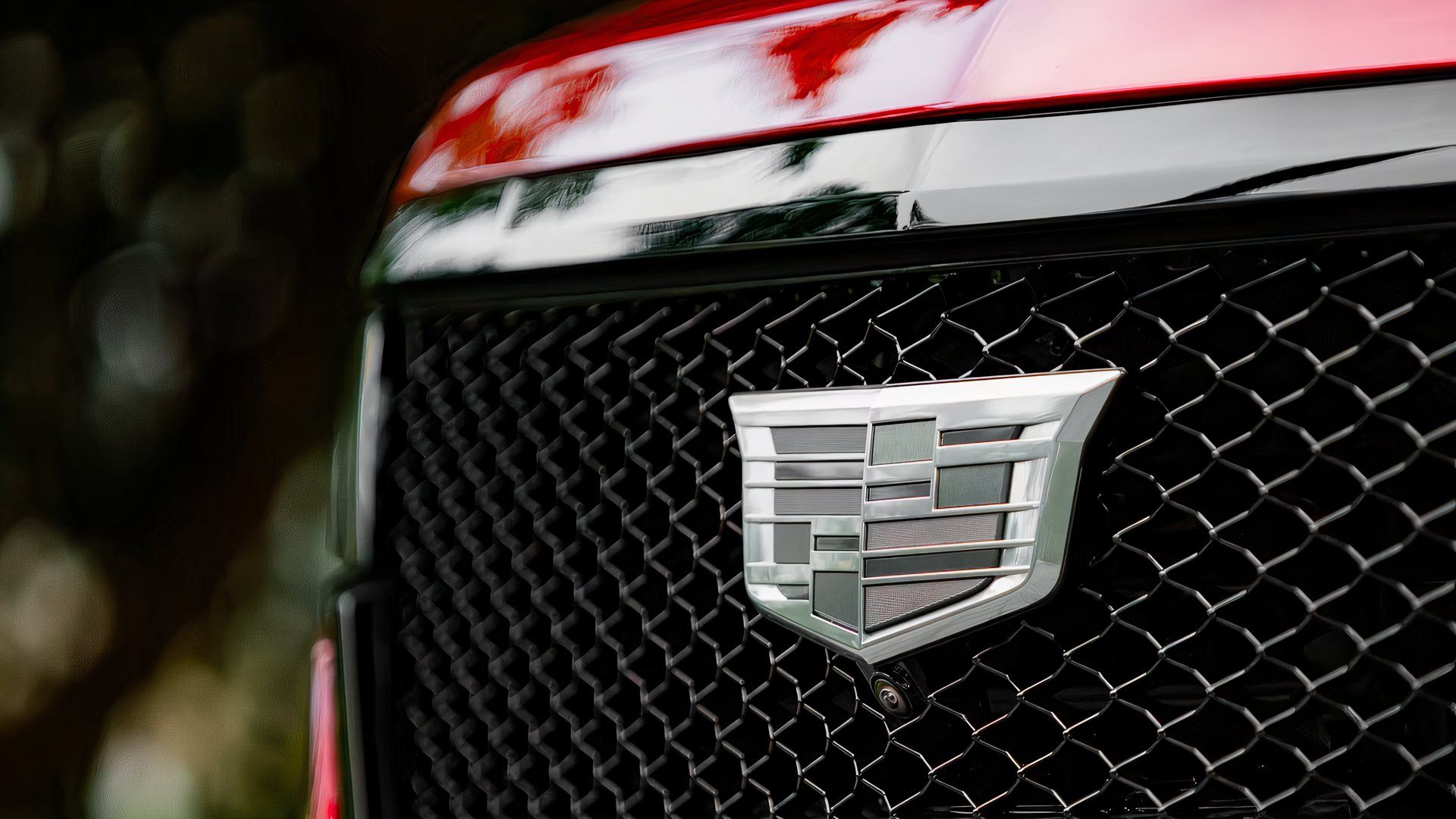 2024 Cadillac Escalade V grille (1)