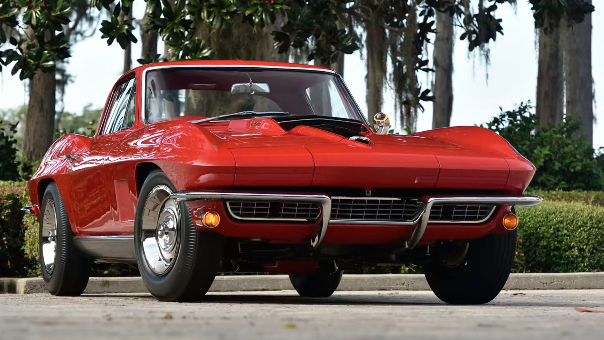 1967 Chevrolet C2 Corvette L88 frente três quartos