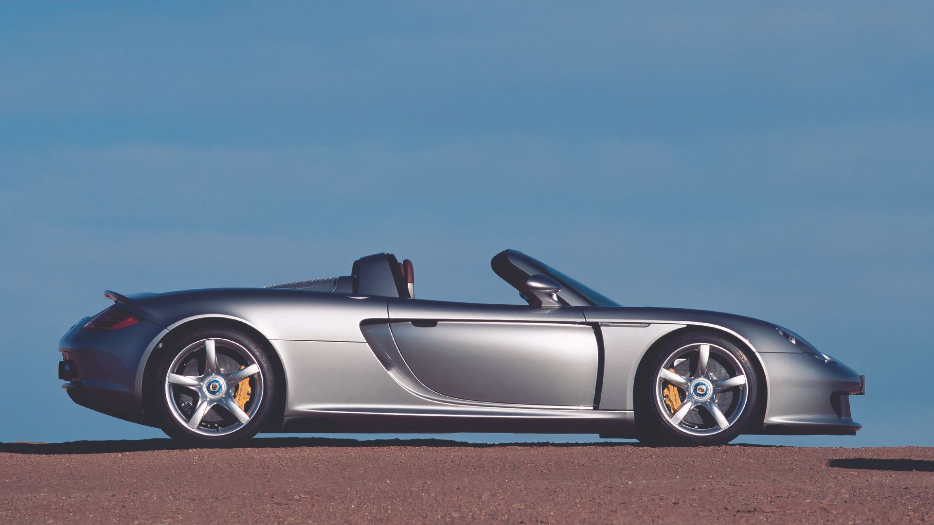 Perfil direito do Porsche Carrera GT