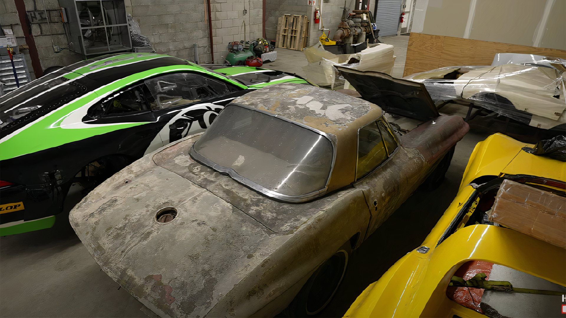 Rare American Classic Cars Found In Grocery Store Barn Find