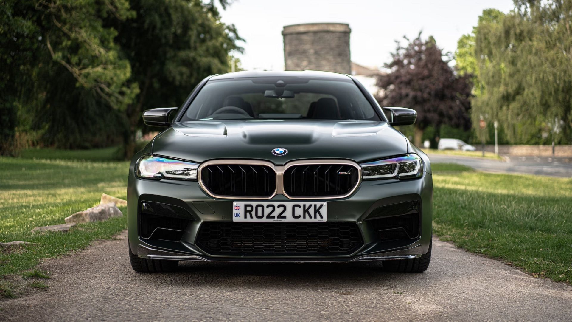 Frente verde do BMW M5 CS