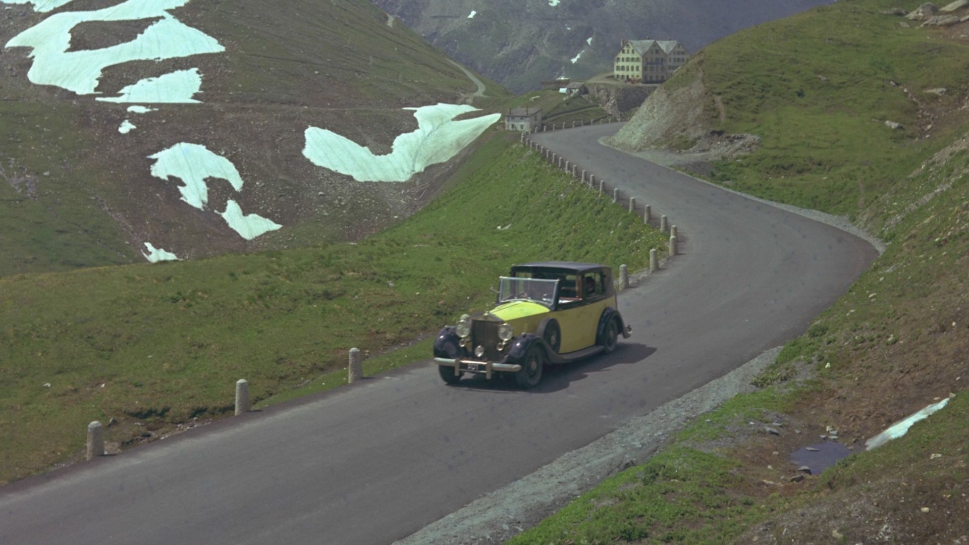 O Rolls-Royce Phantom III em Goldfinger