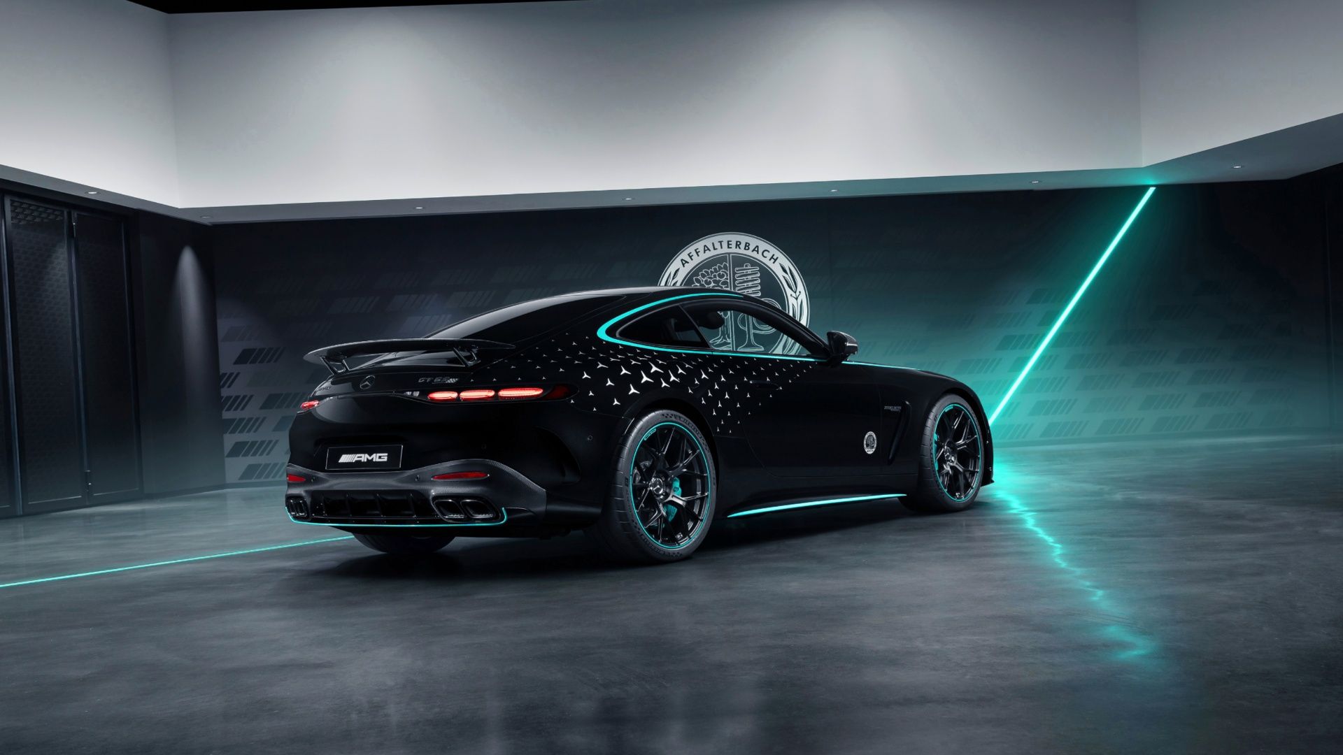Mercedes-AMG GT 63 PRO 4MATIC+ “Edição de colecionadores de automobilismo”.
