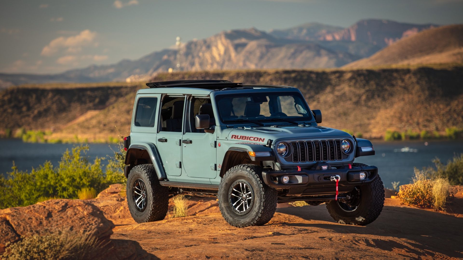 The 2025 Jeep Wrangler Has Four Powertrains, But The V6 Option Is A Mystery