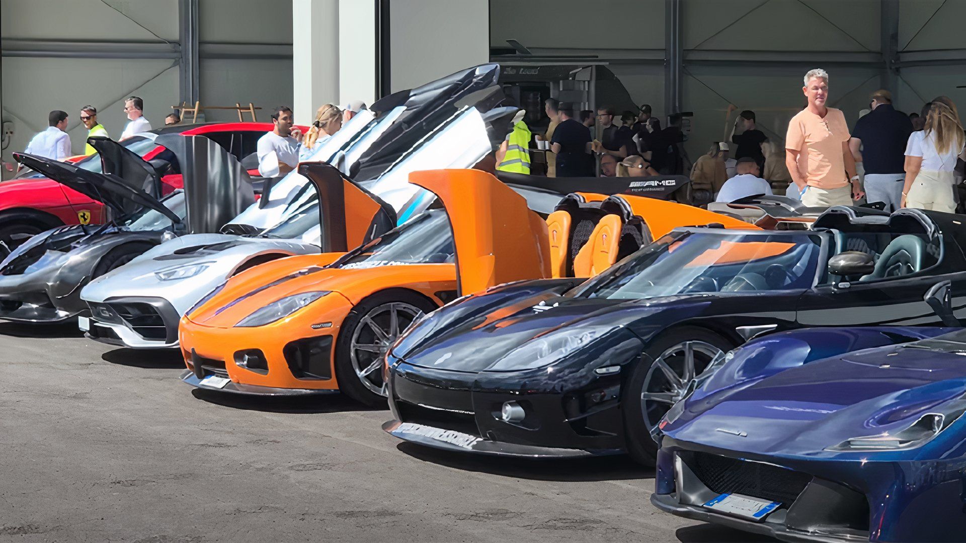 World’s Fastest And Most Expensive Cars Battle For Glory In The Most ...