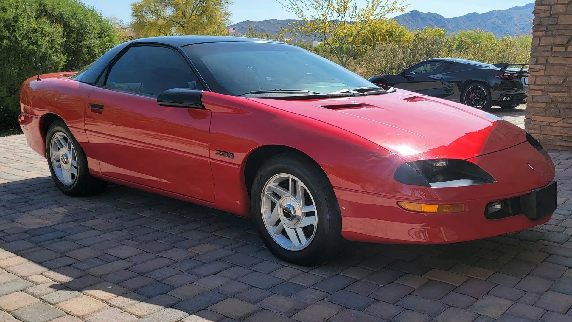 Quarta geração do Chevy Camaro Z28, vista frontal