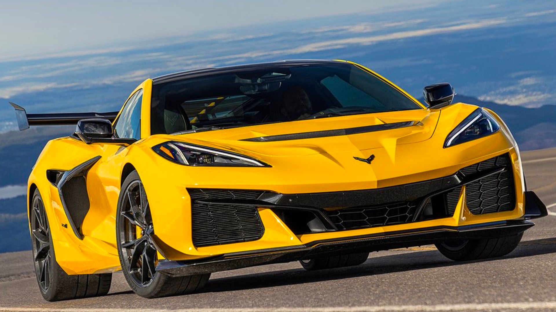 The First Retail 2025 Chevrolet Corvette ZR1 Was Sold For A Staggering