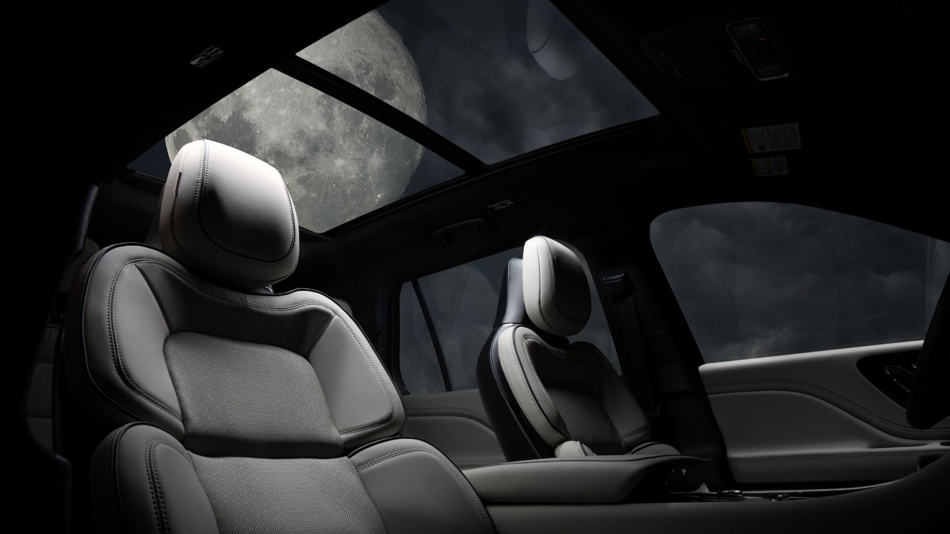 Lincoln Celebrates A Decade Of Black Label With A New LunarInspired Theme