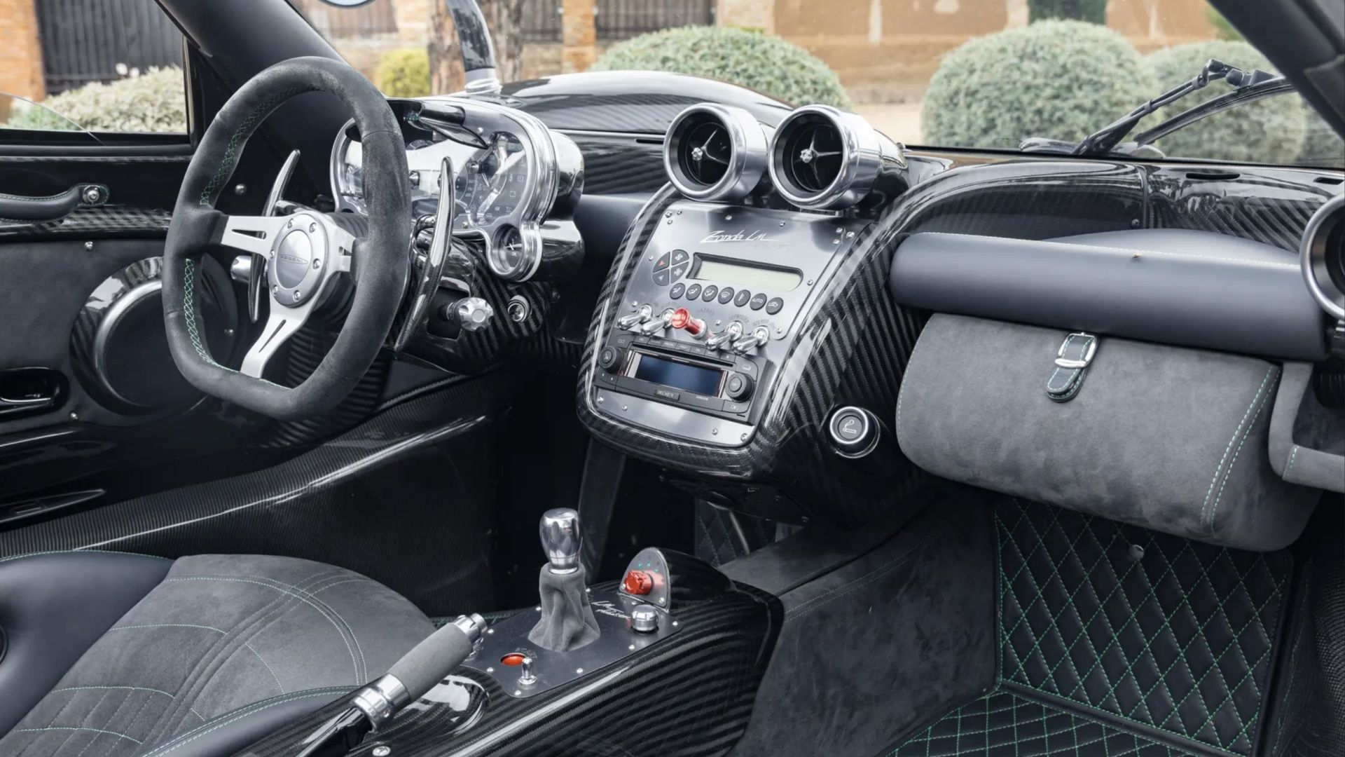 One-Off Pagani Zonda 760 LM Roadster Is A $11 Million Supercar One-Off Pagani Zonda 760 LM Roadster Is A $11 Million Supercar