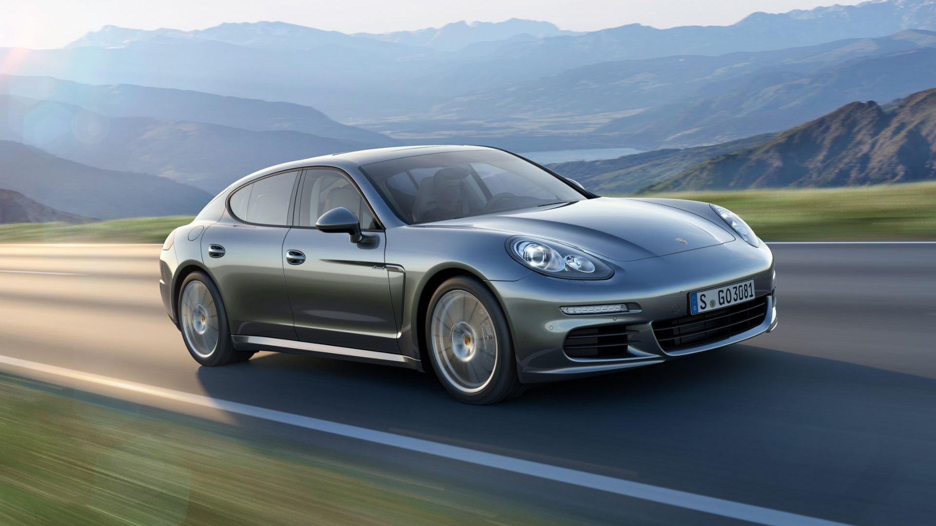 2014 Porsche Panamera S