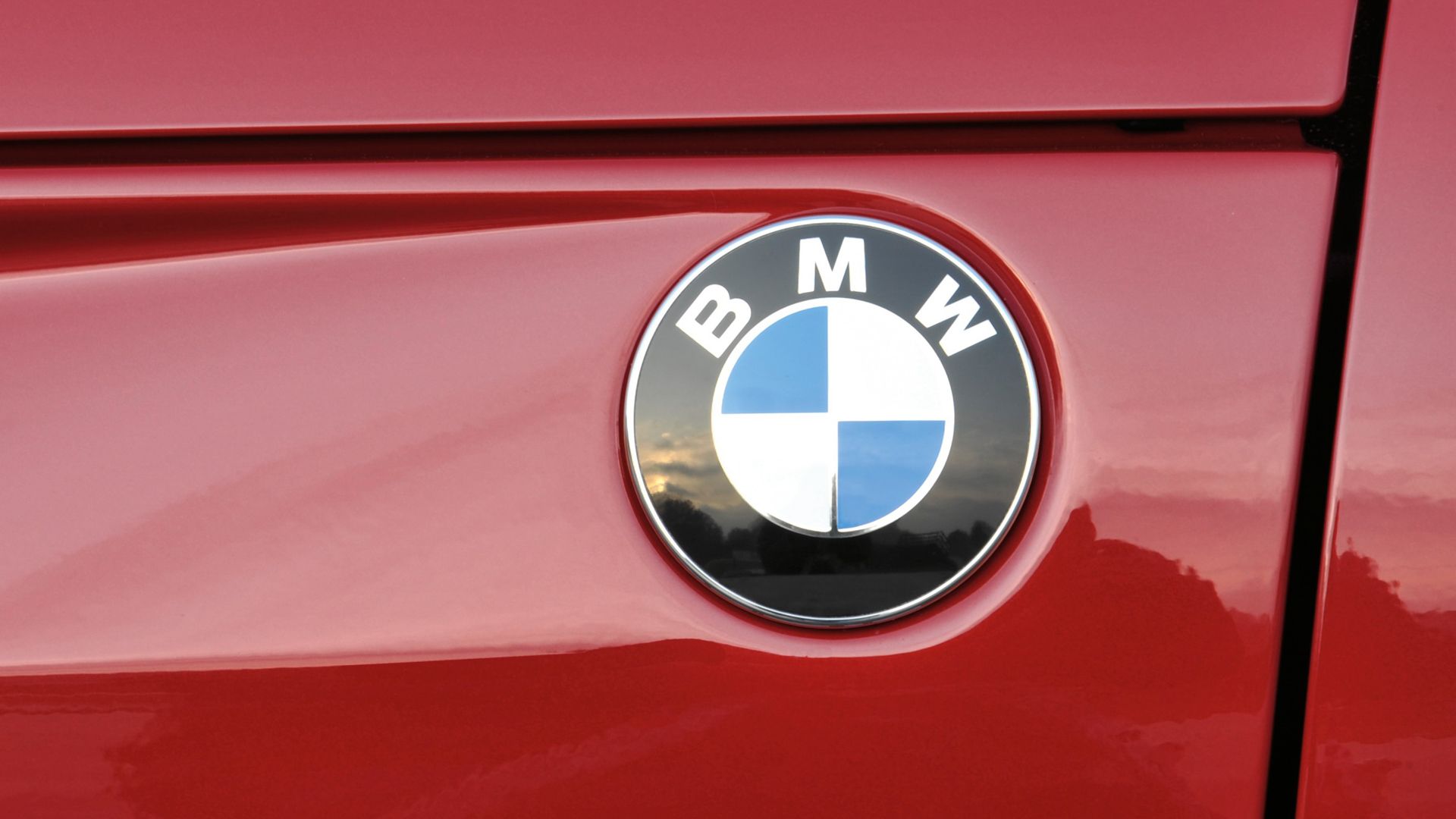 P90054027_highRes_bmw-z4-sdrive35is-ba