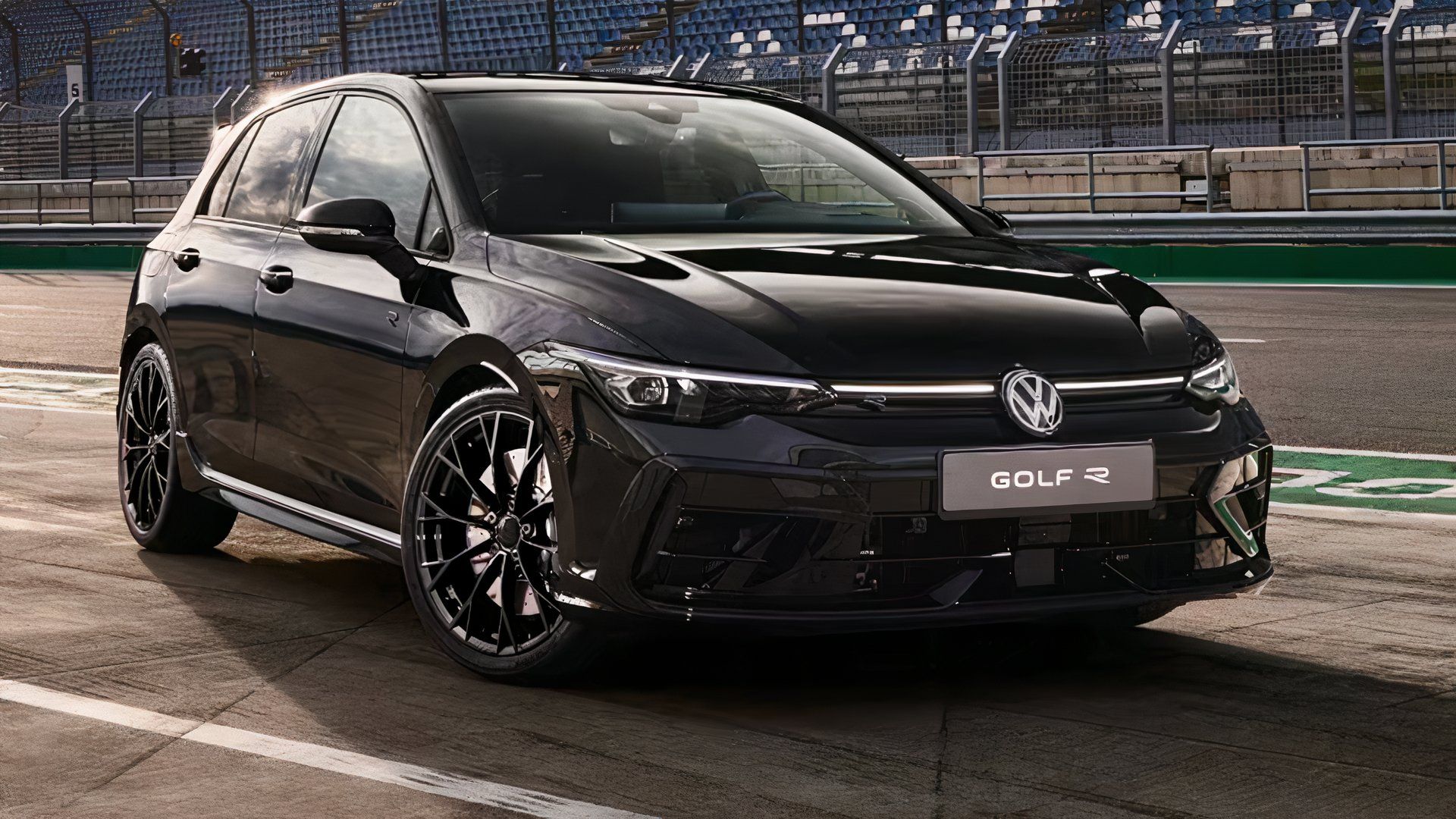 2025 Volkswagen Golf R