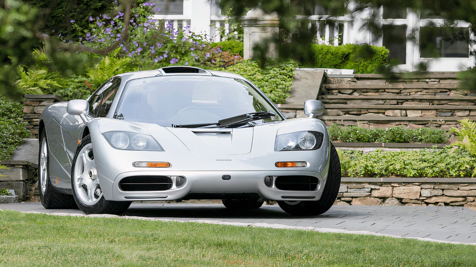 McLaren F1
