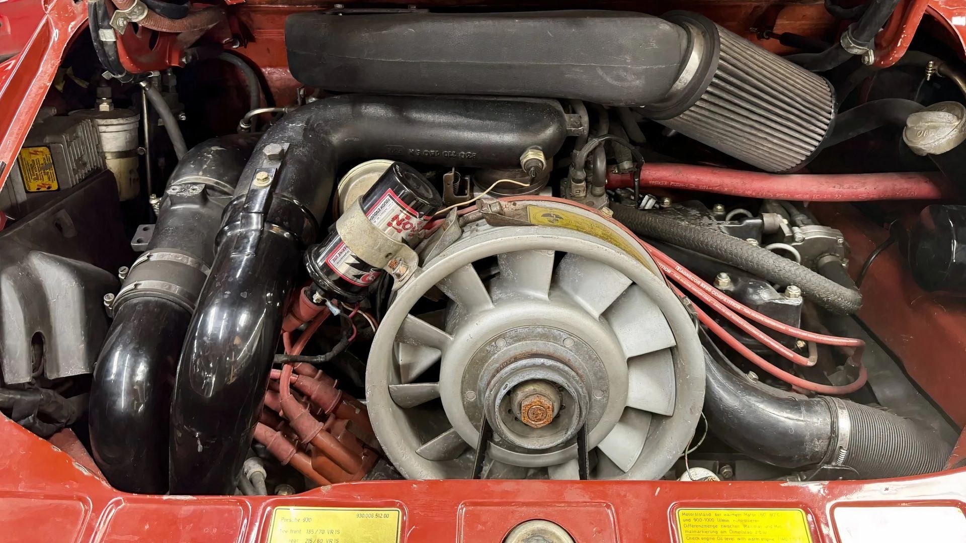 Porsche 1976 Turbo 911 engine