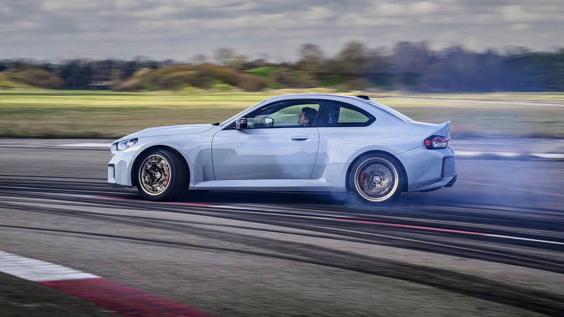 2026-bmw-m2-cs-side-drifting.jpg