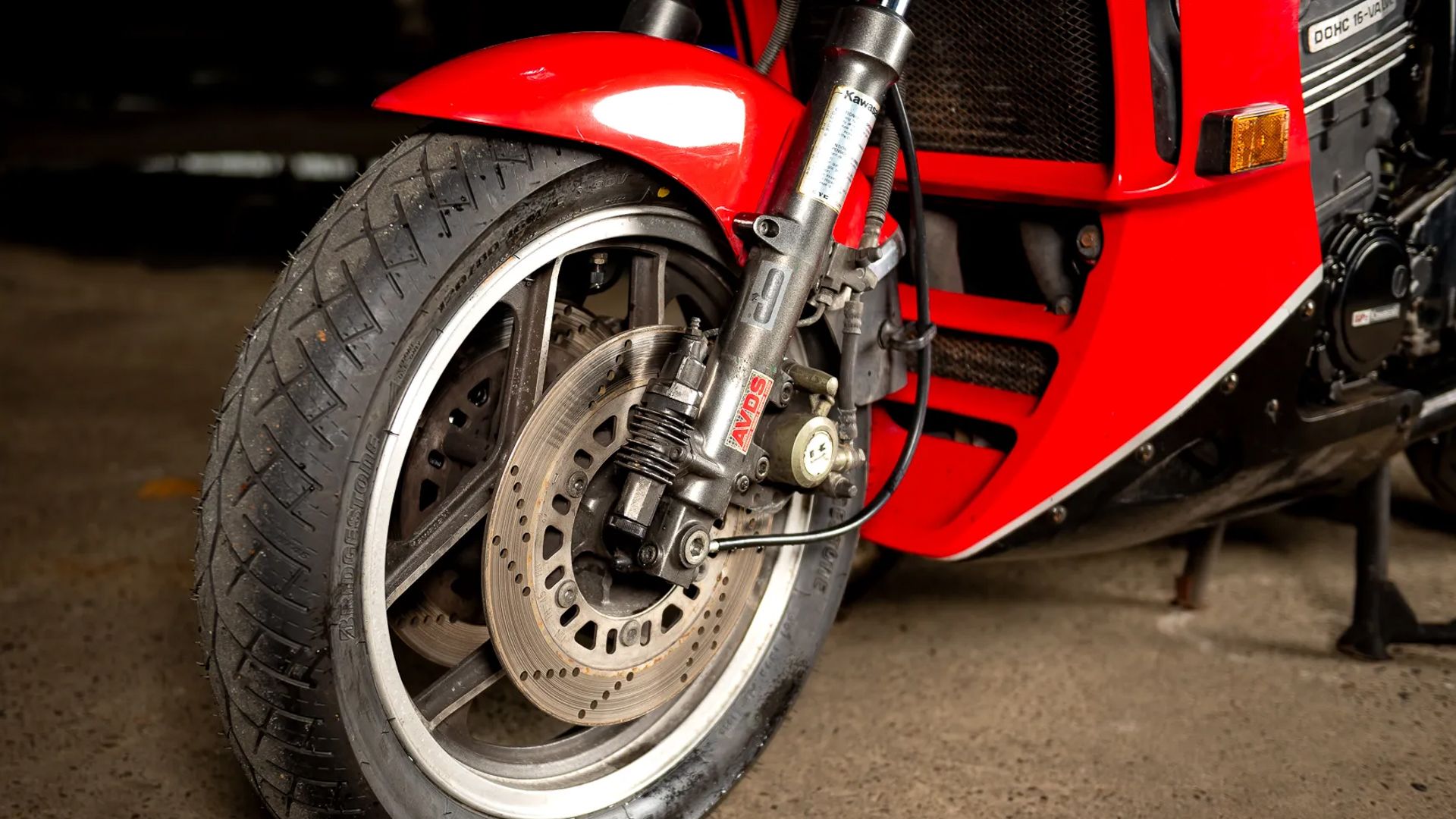 Tom Cruise Cemented This Legendary Motorcycle In Pop Culture