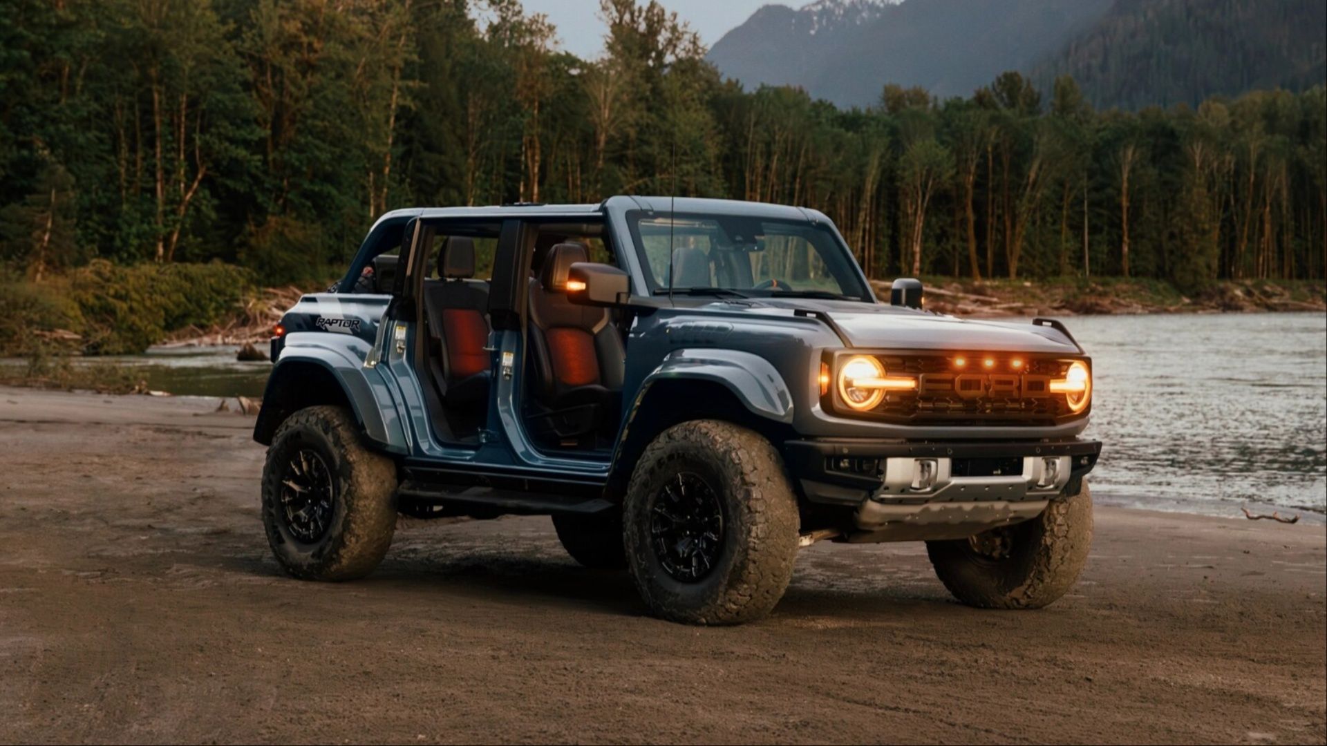 Bronco Short
