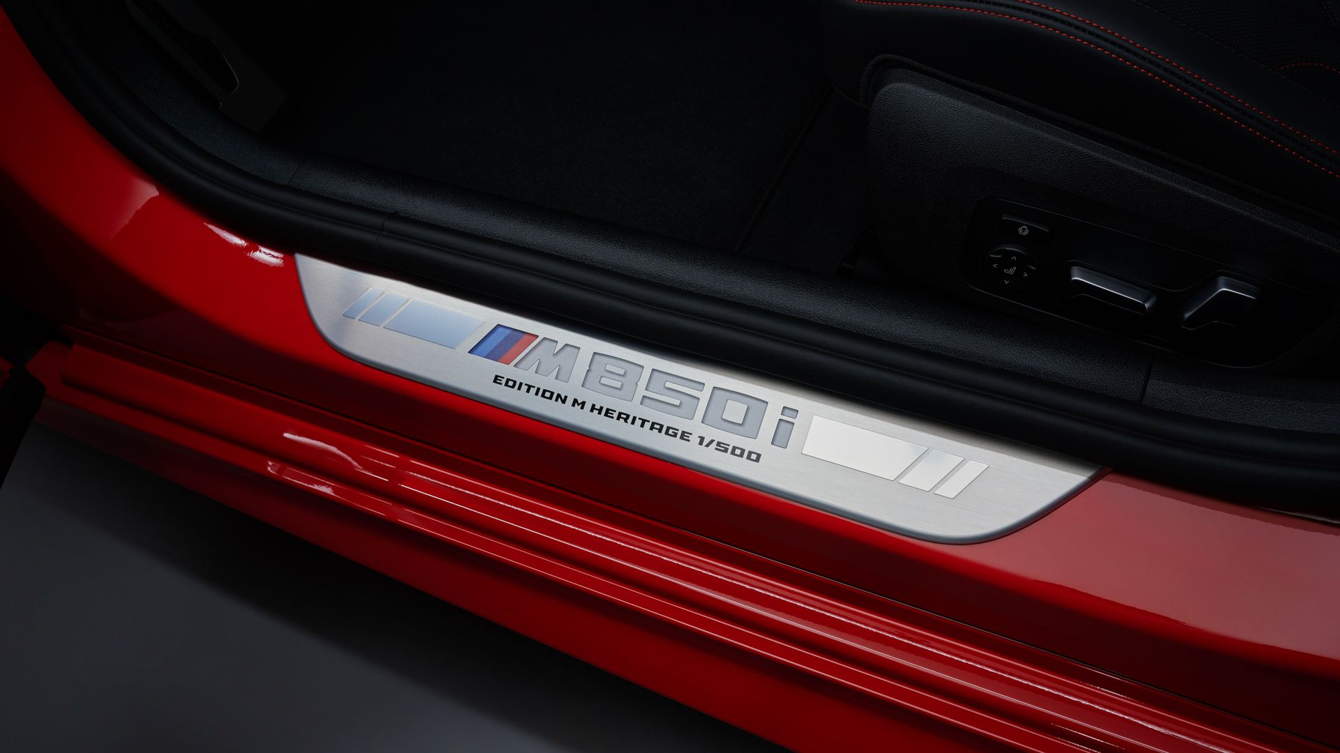 BMW Unveils M850i Edition M Heritage Special, Limited To 500 Examples