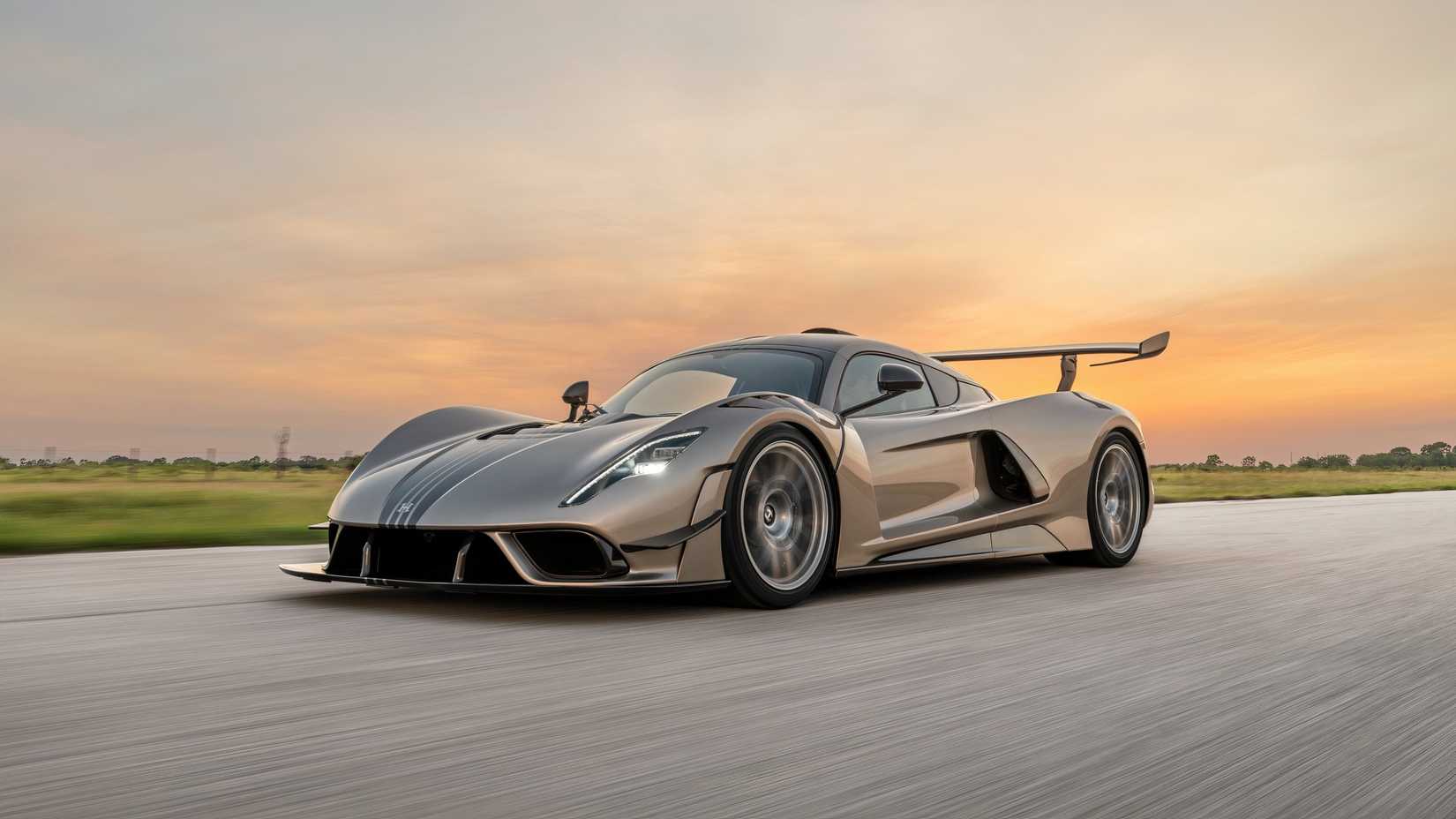 Hennessey Venom F5 Manual